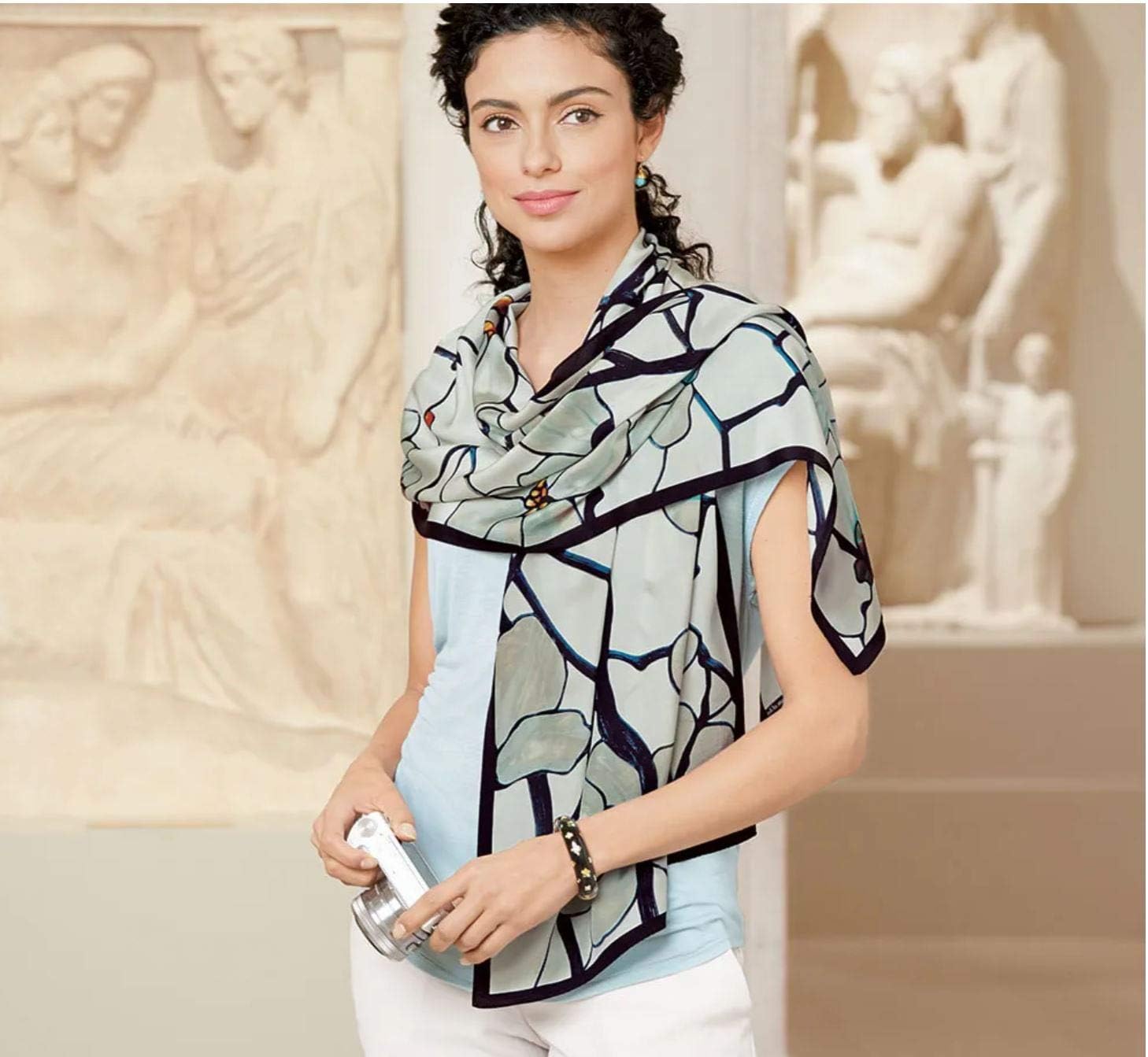 Amazon.com: Louis C. Tiffany,\