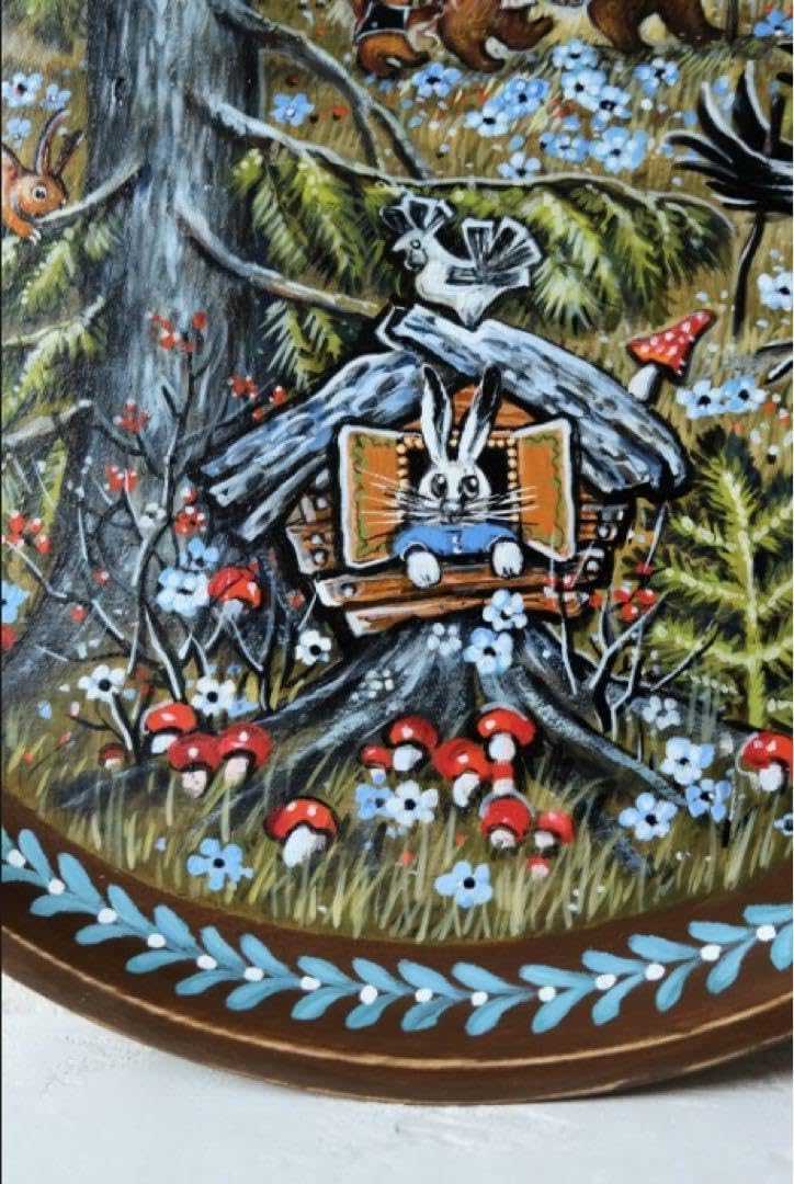 ロシア雑貨☆民話『３匹のクマ&白腹カササギ&ウサギの家』木製飾り皿マトリョーシカ ロシア雑貨民話3匹のクマ&白腹カササギ&ウサギの家』木製飾り皿