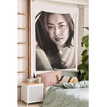 中山美穂 壁掛け 布製 タペストリー Amazon.co.jp: 中山美穂