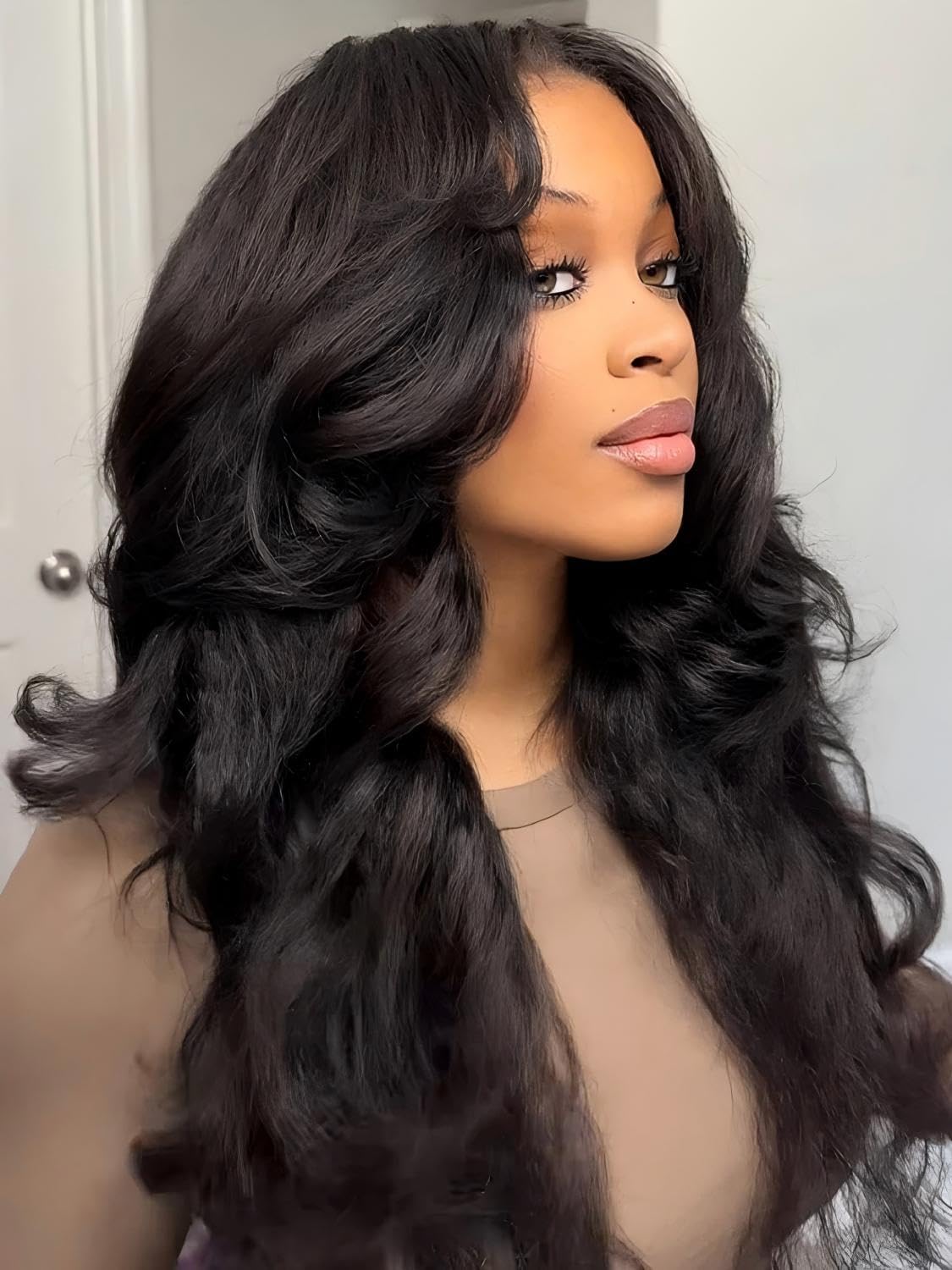 13x6 Synthetic Lace Front Wig 24" Long Straight Wig Natural Black Body Wave Synthetic Wigs for Black Women Pre-Plucked Glueless Wig for Daily Party Use