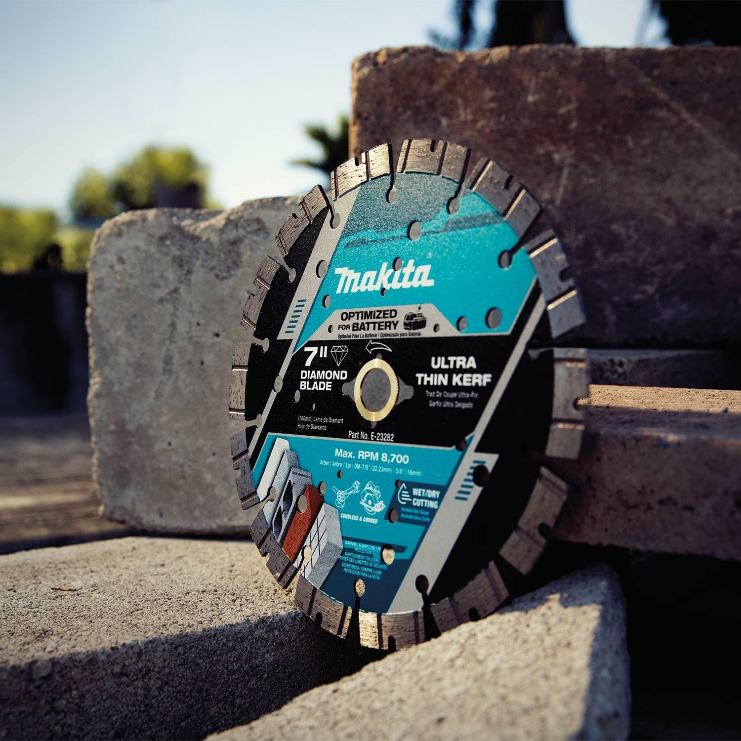 Makita E-23282 7" Thin Kerf Diamond Blade, Segmented, General Purpose