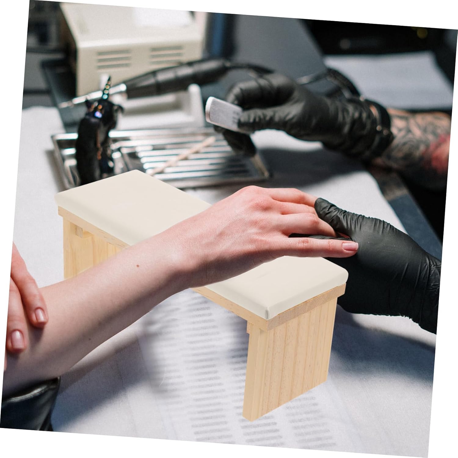 BESTYASH Nail Art Hand Pillow Simple Japanese Design Wooden Manicure Arm Rest Cushion for Nail Technicians Comfortable Hand Rest Accessory for Professional and Home Use