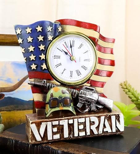 Miniatura 9 de Ebros Gift Patriótico Americano veterano militar soldado caído Estados Unidos Old Faithful Flag Rifle y táctico Camo casco escritorio mesa reloj