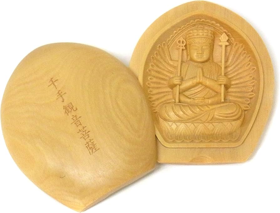 Amazon｜懐中仏 千手観音菩薩（子）守り本尊 柘植製 木彫り 仏像 仏具