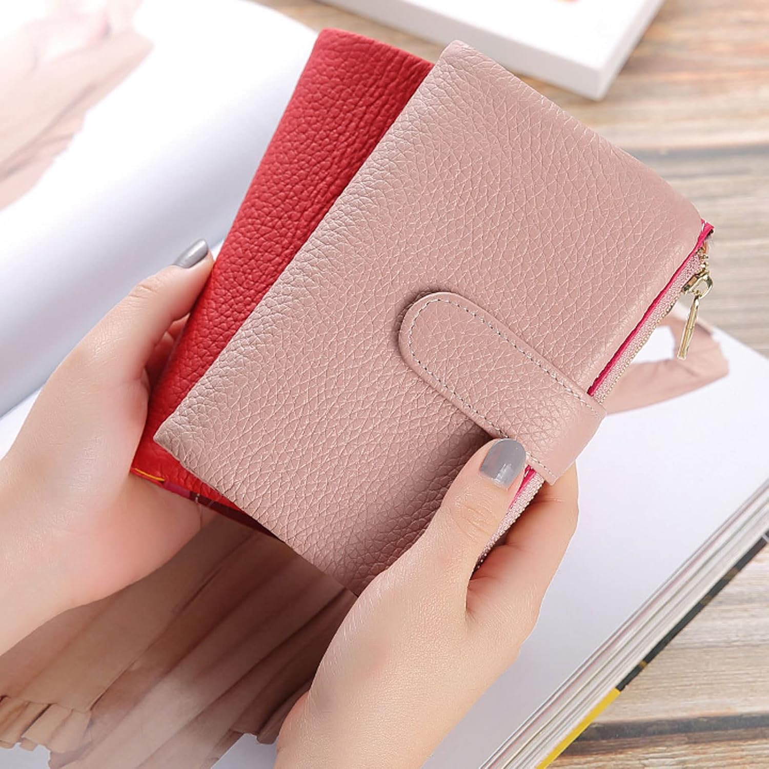 Small Bifold Real Leather Wallet Women Designer Minimalist RFID Blocking Wallet with Removable Card Holder & Coins Pocket (Red)