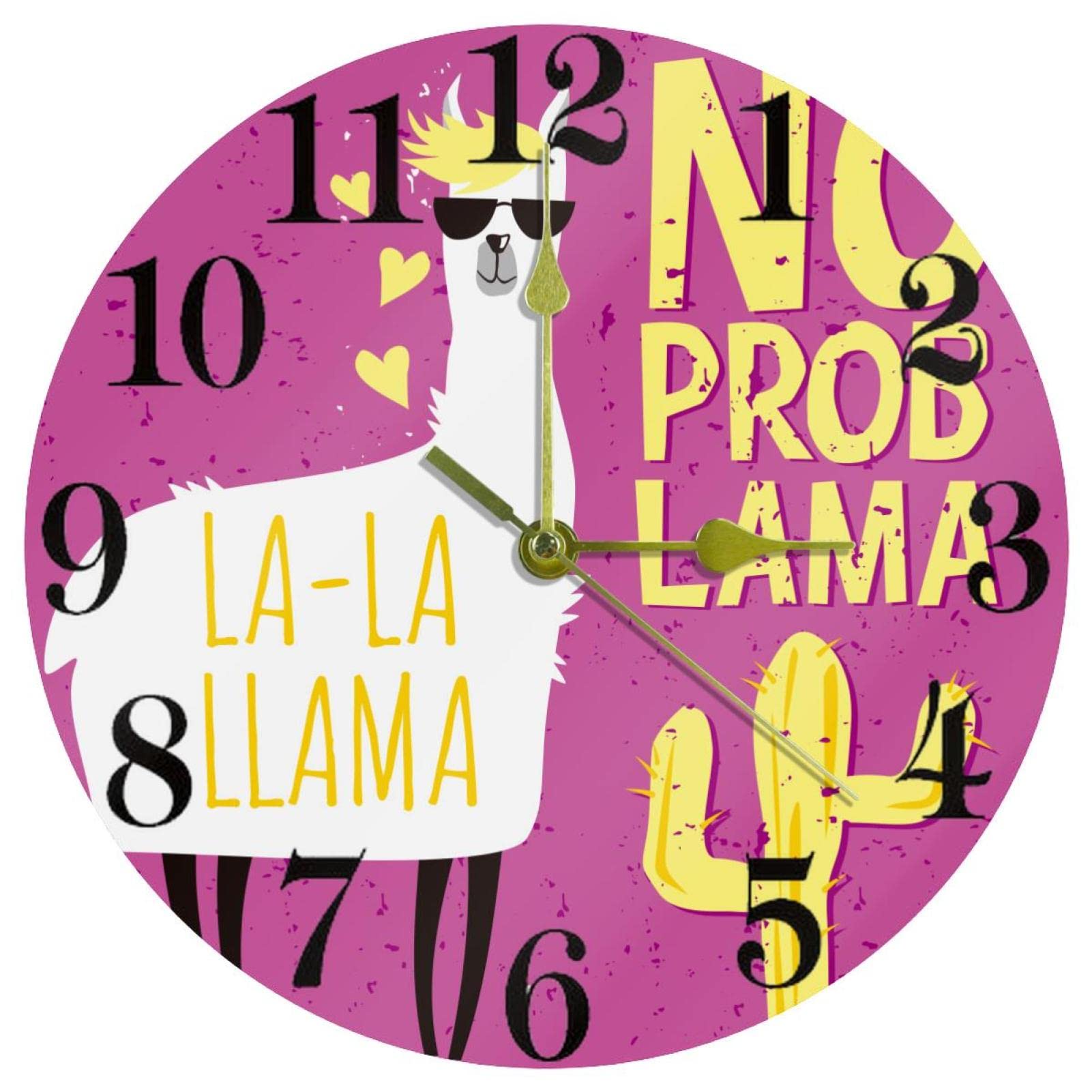 Horloge murale en alpaga ronde pour créer une ambiance douce et calme à la maison