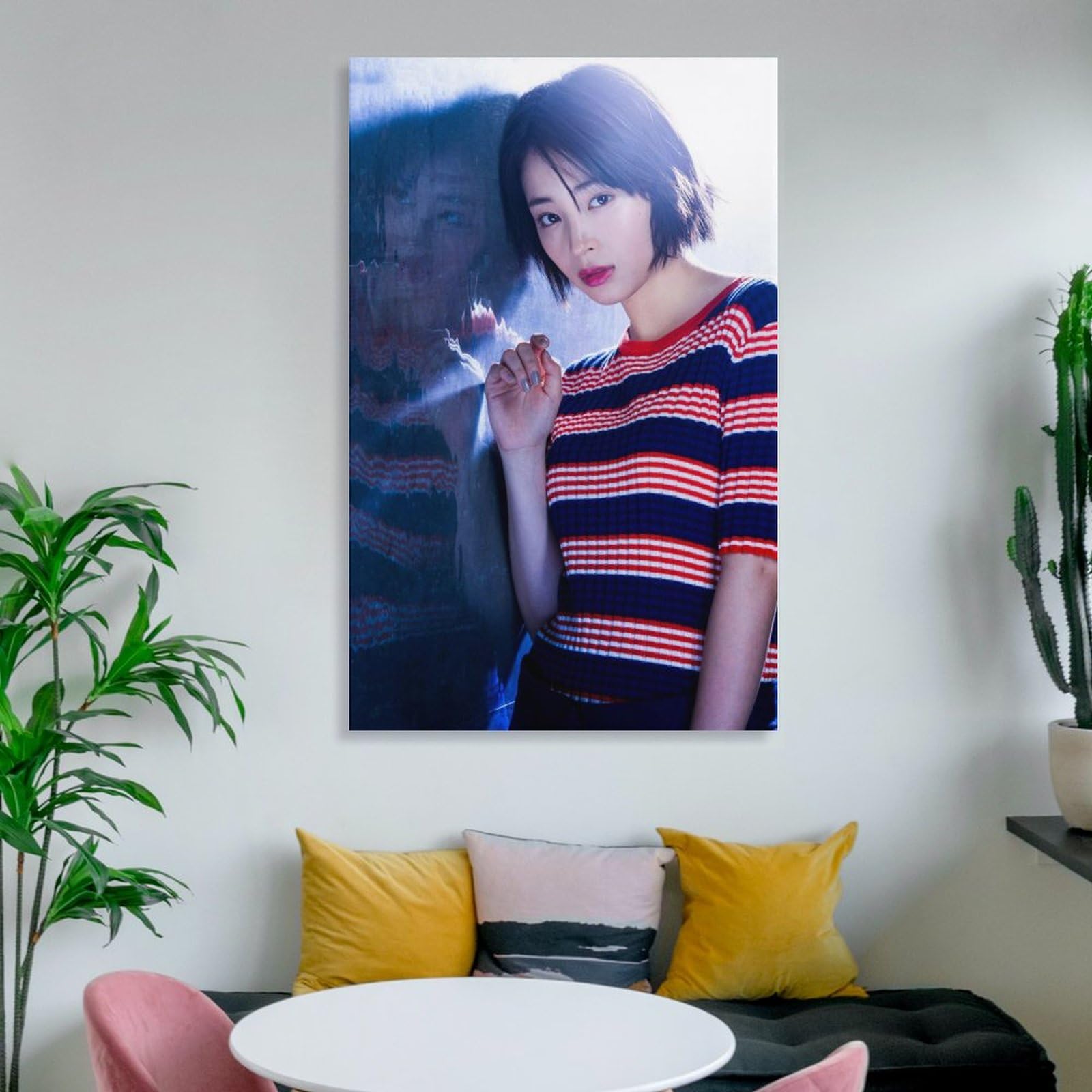 Amazon.co.jp: 広瀬すず 装飾画 Hirose Suzu 写真集 广濑铃 ポスター
