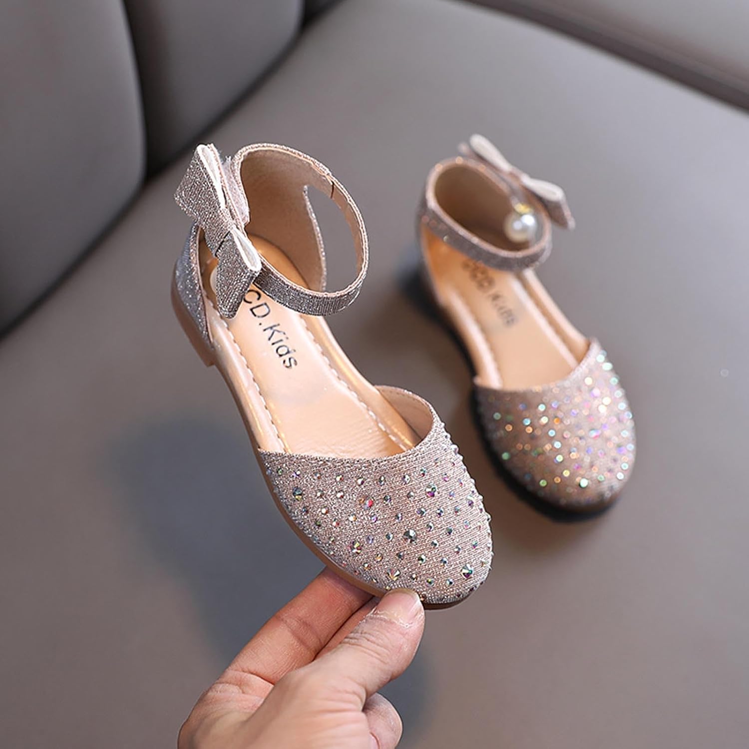 Rhinestone Flats 2026 Girls Dressy Princess Shoes Comfy Pearl Bow Mary Jane Party Wedding Toddler Footwear