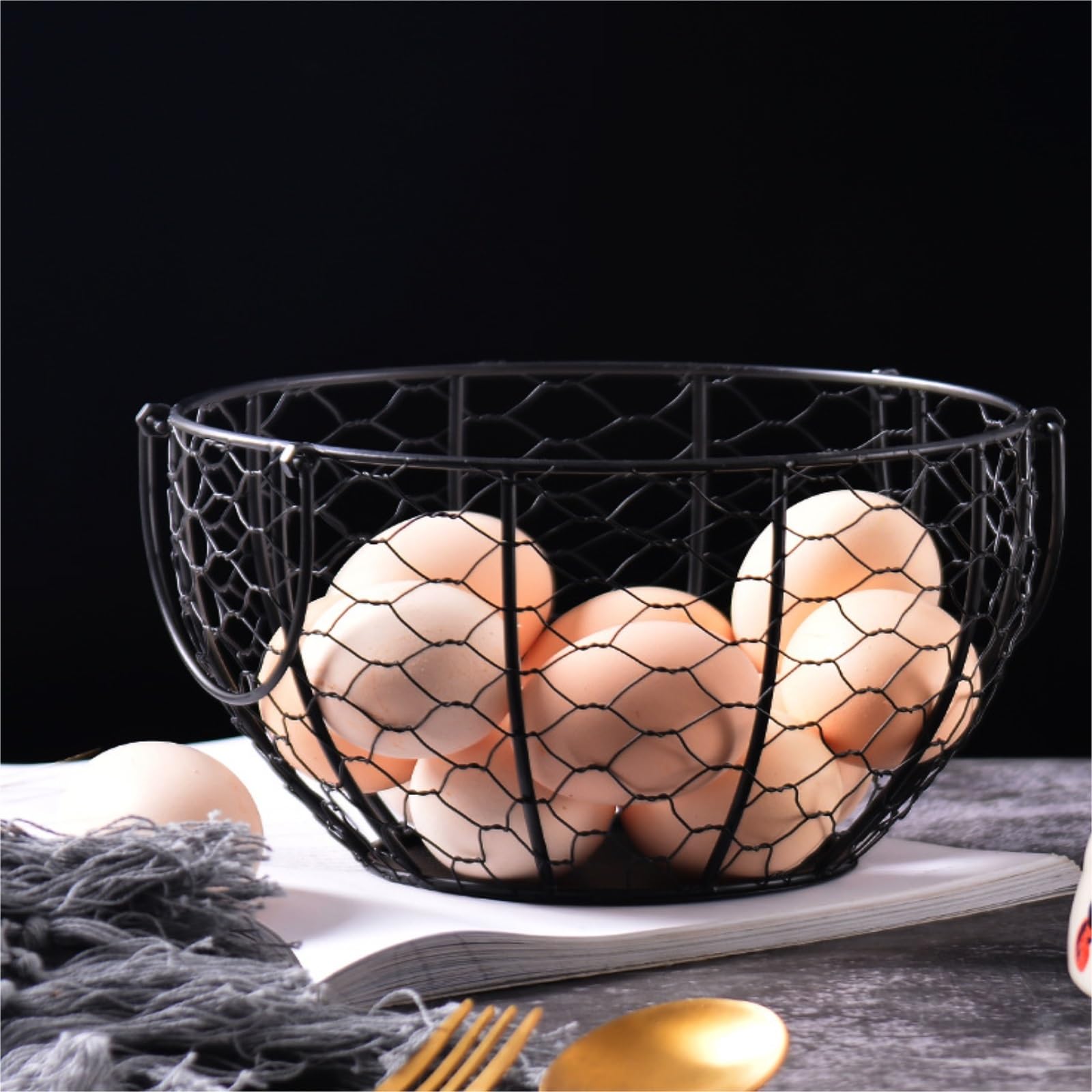 koszyczki na jajka z drutu, Kosz na jajka z ceramicznym wzorem truskawkowym do przechowywania w kuchni 7,67 x 8,85 cala