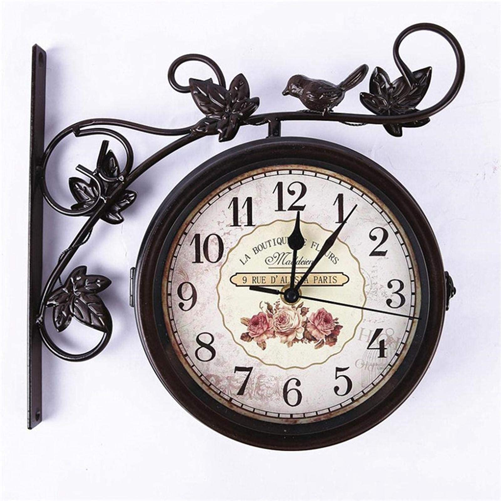 Horloge murale extérieure étanche en fer forgé : lisible et robuste