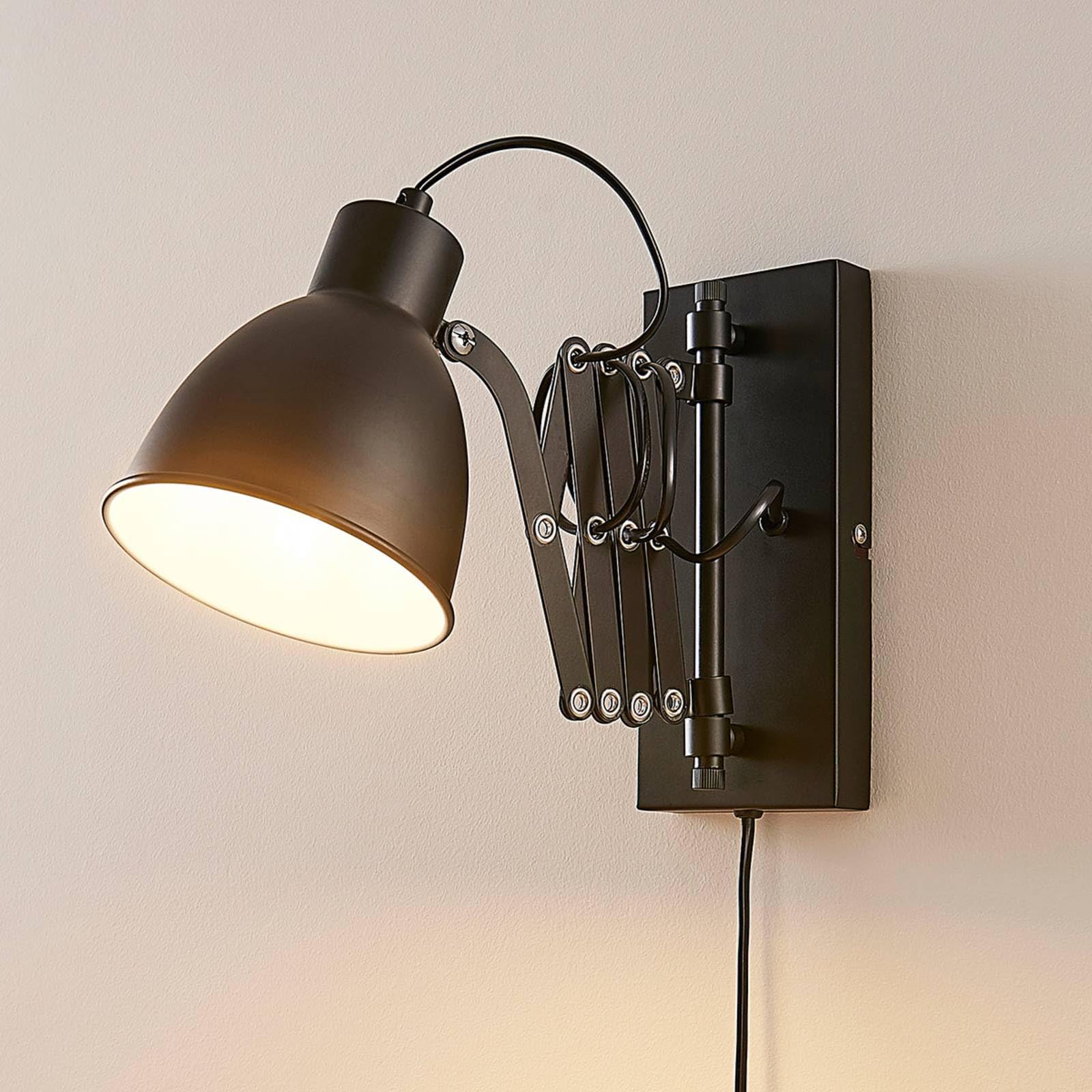 Lindby Lámpara de pared Merle (Moderno) en Negro hecho Metal e.o. para Dormitorio (1 llama, E14) aplique