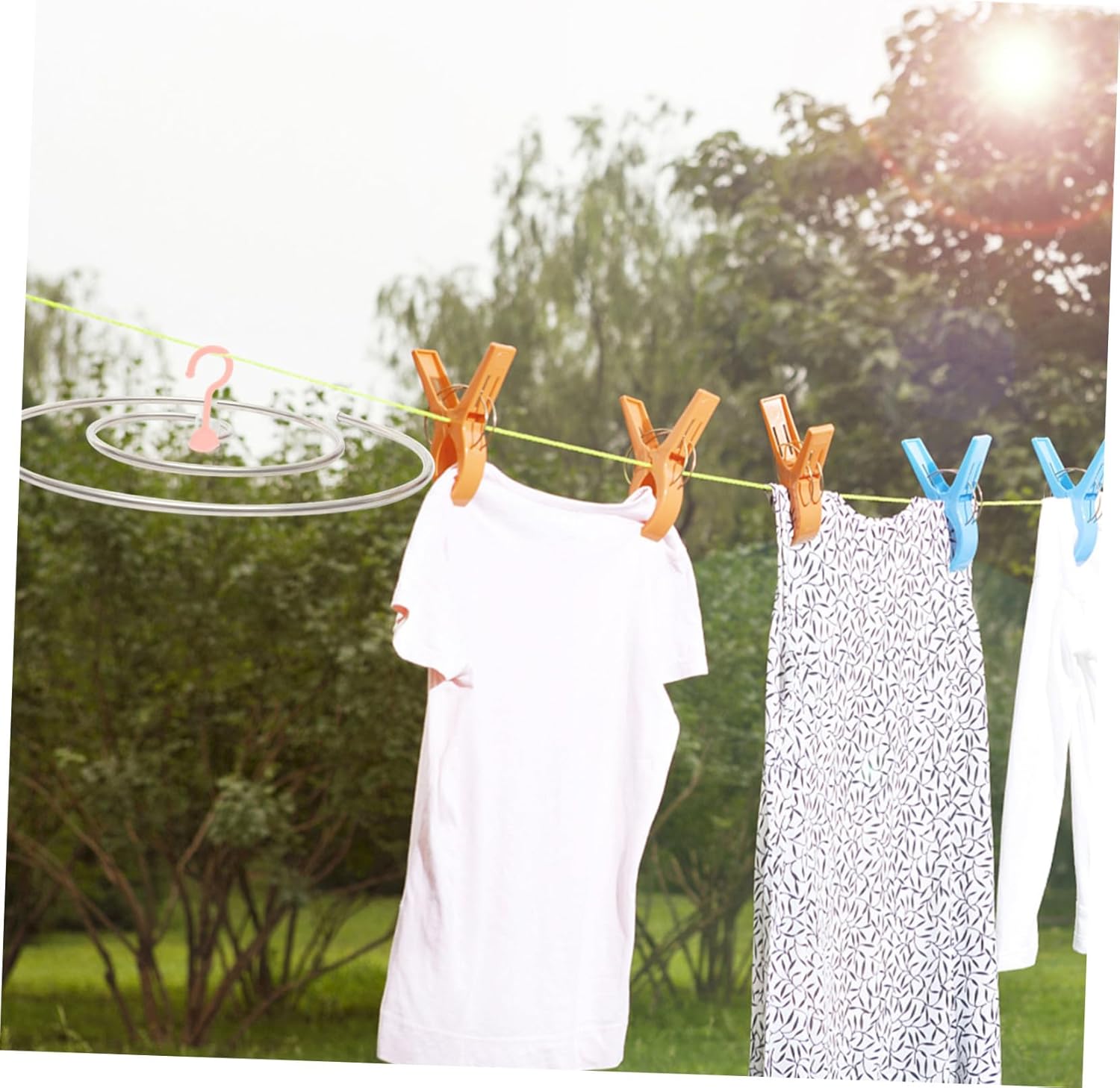 Large Spiral Stainless Steel Laundry Drying Rack Multifunctional Rotating Hanger for Blankets Bath Towels Bed Space-Saving Clothes Organizer for Indoor Use Random Color