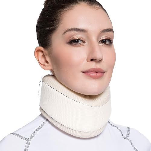Miniatura 1 de Protector de cuello Velpeau - collar cervical de espuma  El suave soporte para el cuello alivia el dolor y la presión en la columna vertebral