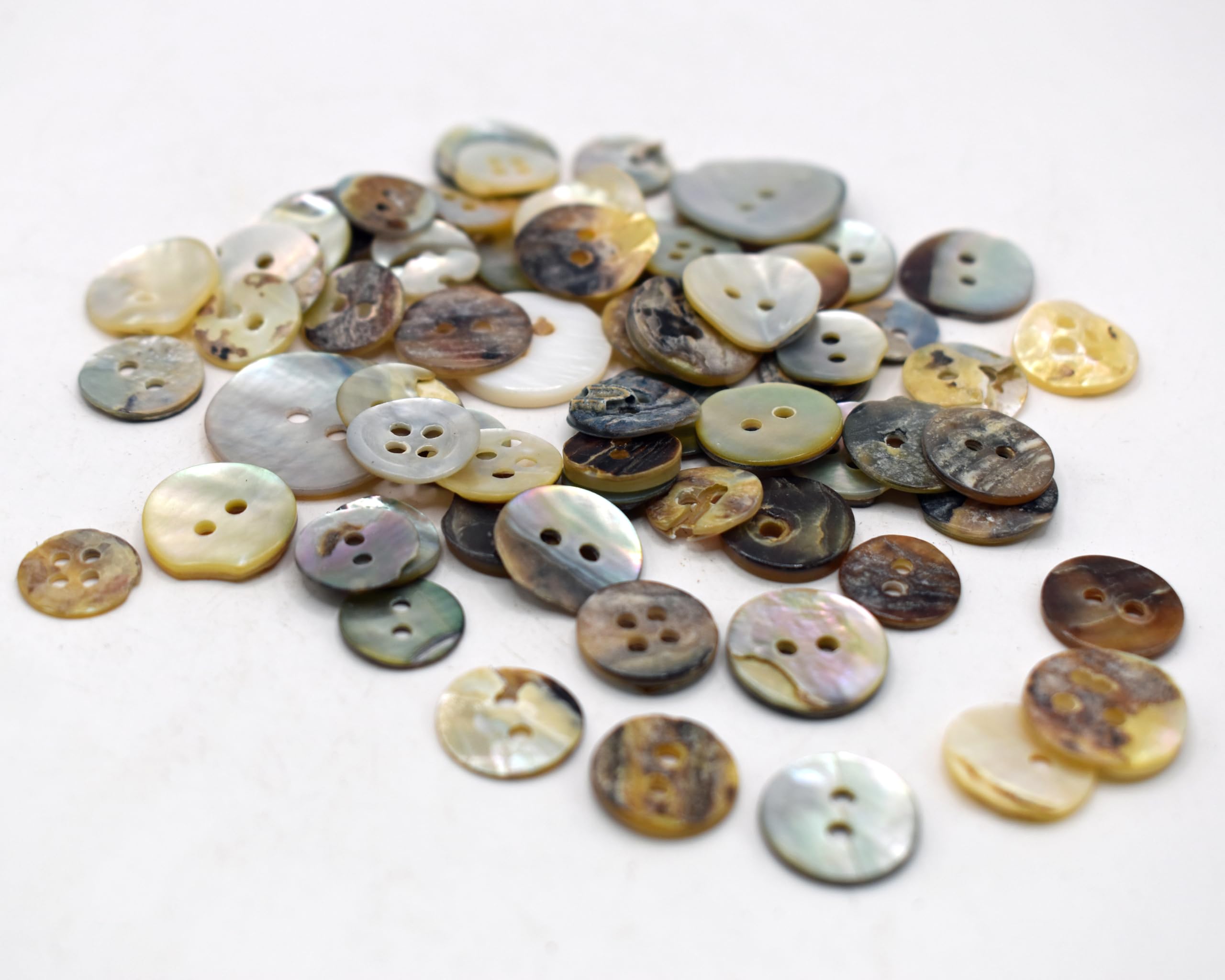 200pcs Assorted Size Round Buttons 100% Netural Mother of Pearl Shell Craft DIY Beads, Jewellery Making, Doll Embellishment, Button Painting, Easter Egg Filler, Wall Decoration (Netural Shell Mix)