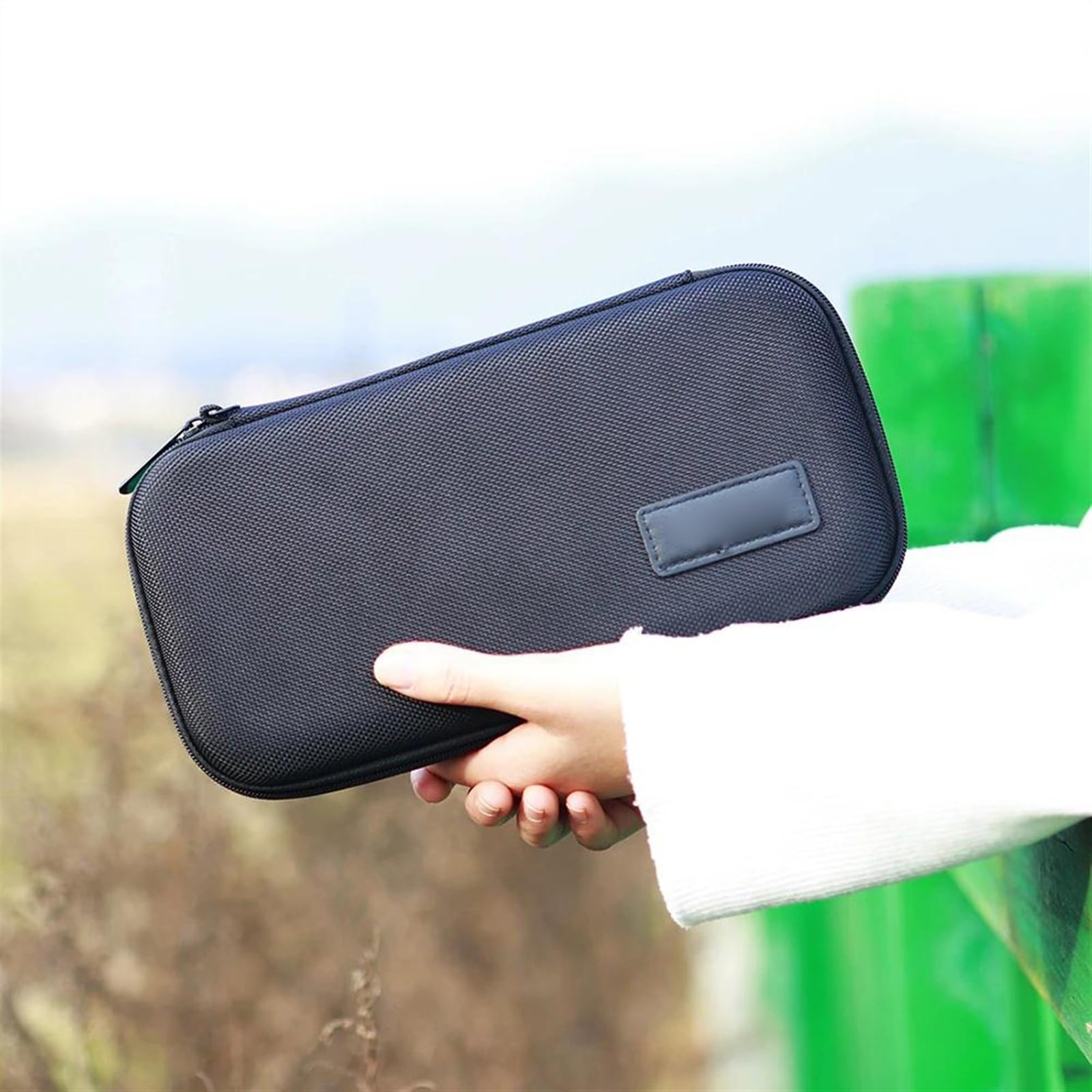 Saxophone Accessories High-end Hard Saxophone Storage Bag Portable Mouthpiece Storage Includes Inner Flannel Bag