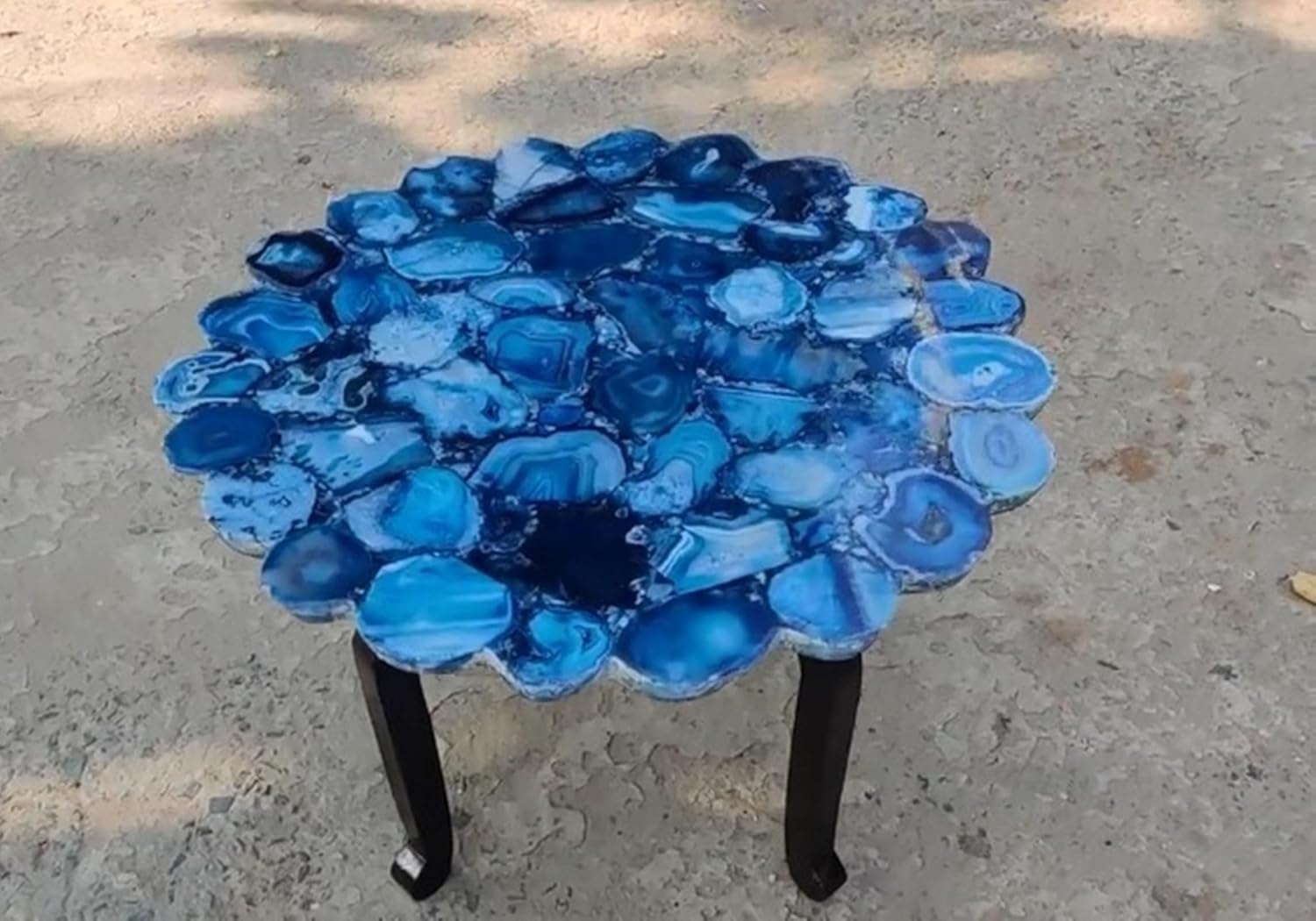 48 x 48 Inches Round Shape Blue Agate Patio Sofa Table Epoxy Dining Table Top for Rooftop Restaurant Decor