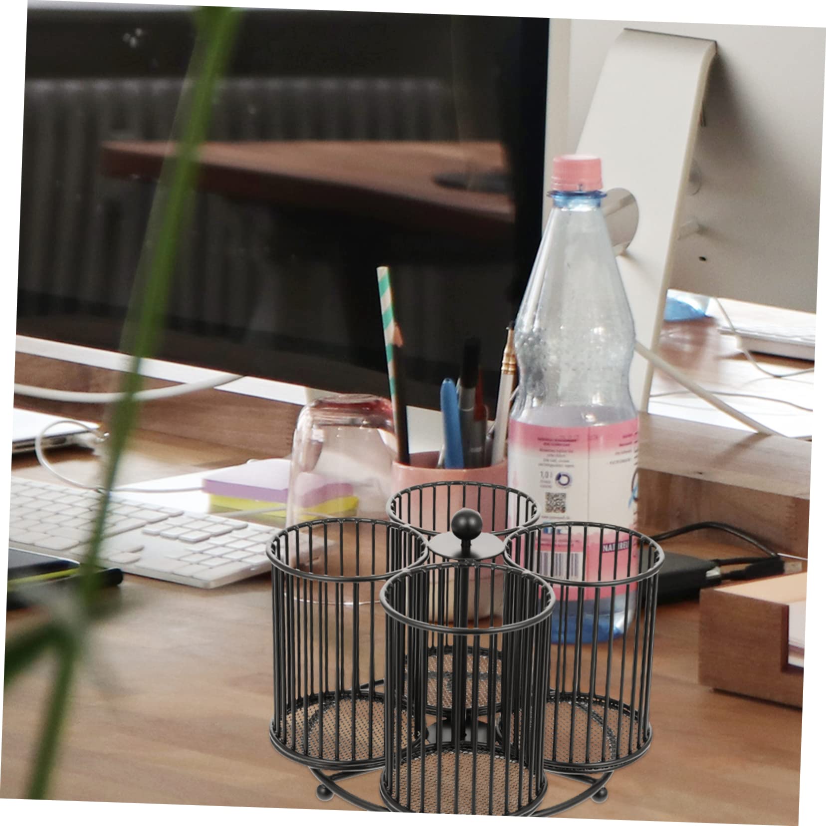Drehbarer Stiftehalter aus Eisen Schwarz, 4-fach für Schreibtisch | Mehrzweck Organizer, Angenehme Haptik, Einzigartiges Design, als Becher für Bürobedarf und Kosmetik