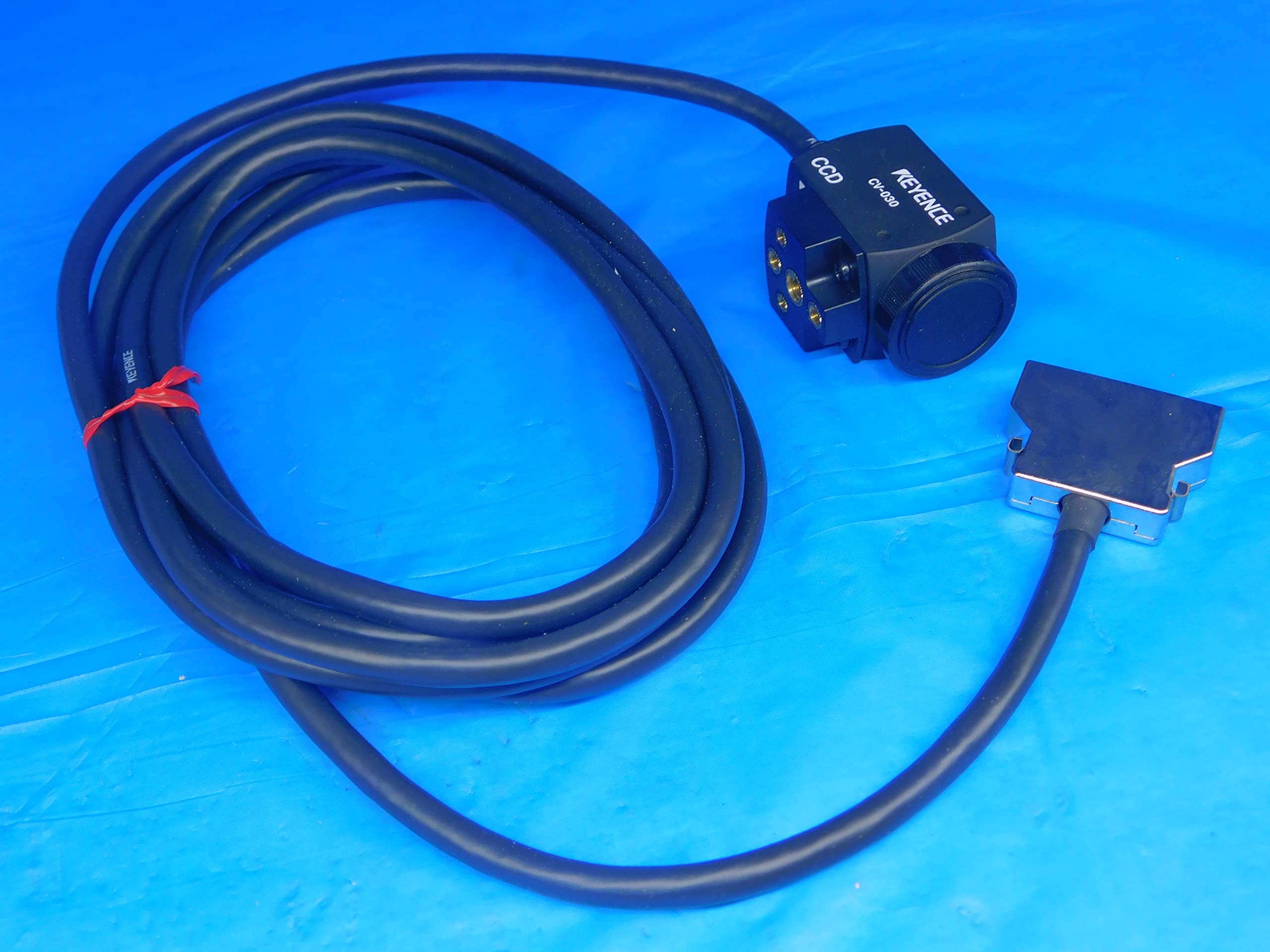 Amazon.co.jp: KEYENCE CV-030 マシンビジョン 1/5インチ CCD カメラ