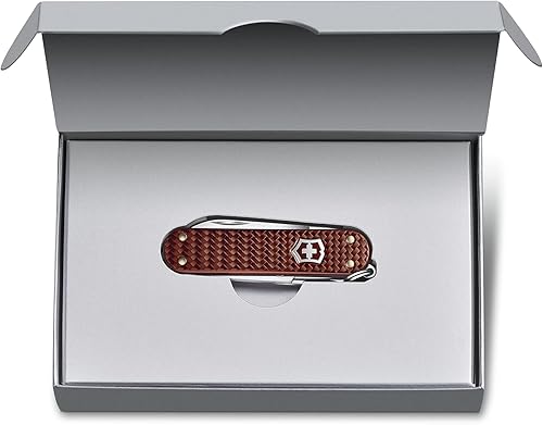 Vista 19 de Victorinox Classic SD Precious Alox Swiss Army Cuchillo compacto de 5 funciones de fabricación suiza con hoja pequeña, destornillador y llavero
