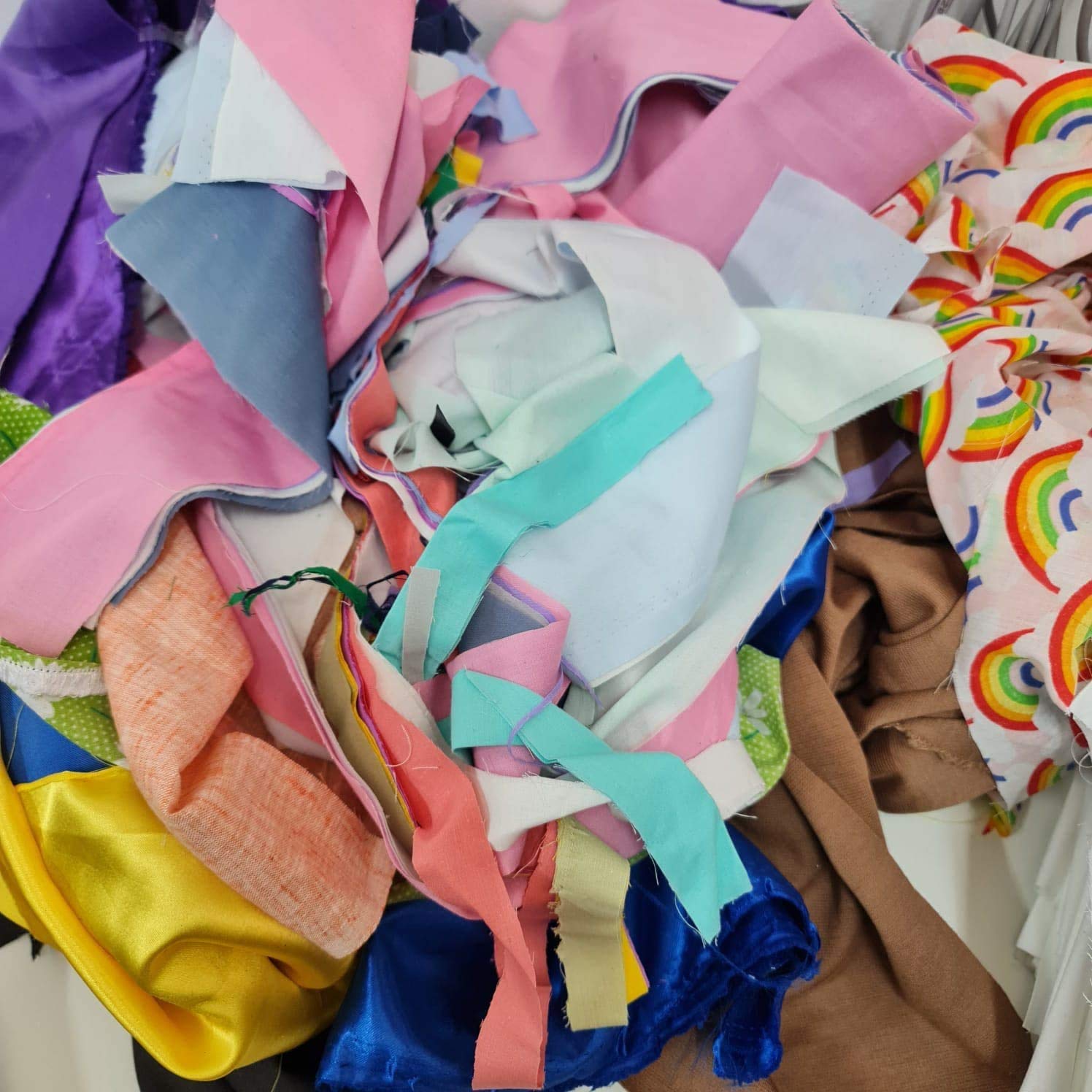 2 Kilo Bag of Fabric remnants-Fabric Off cuts-Perfect for Scrapbooking, Card Making, Doll Clothes & All Other Craft or Hobbying