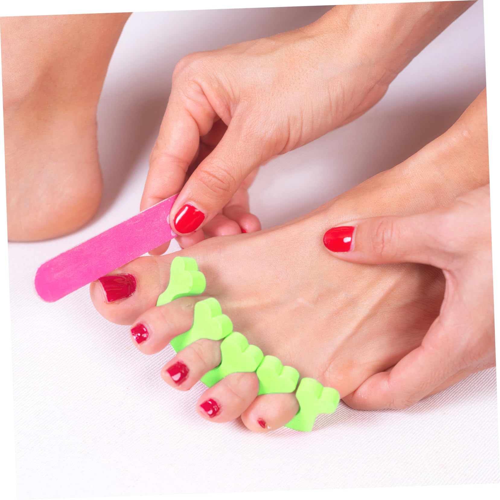 VICASKY Separatori le Dita dei Piedi a Forma di Cuore in Spugna Verde, 100 Paia per Uso Personale Art, Regolatore di Piedi per Pedicure Confortevole