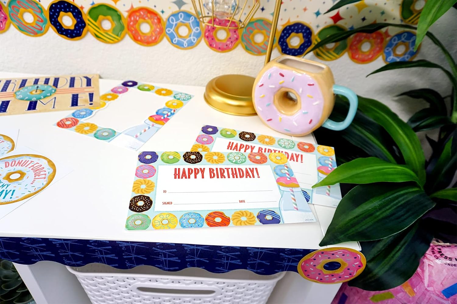Creative Teaching Press Mid Century Mod Donuts 3" Designer Cut-Outs (Accent Displays, Bulletin Boards and Projects) (8226)