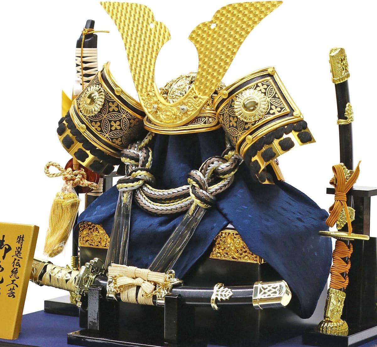 新品 五月人形 吉徳 伊達政宗 兜 ケース 飾り 三日月 アクリルケース入り 新品 五月人形 吉徳 伊達政宗 兜 ケース 飾り 三日月 アクリルケース