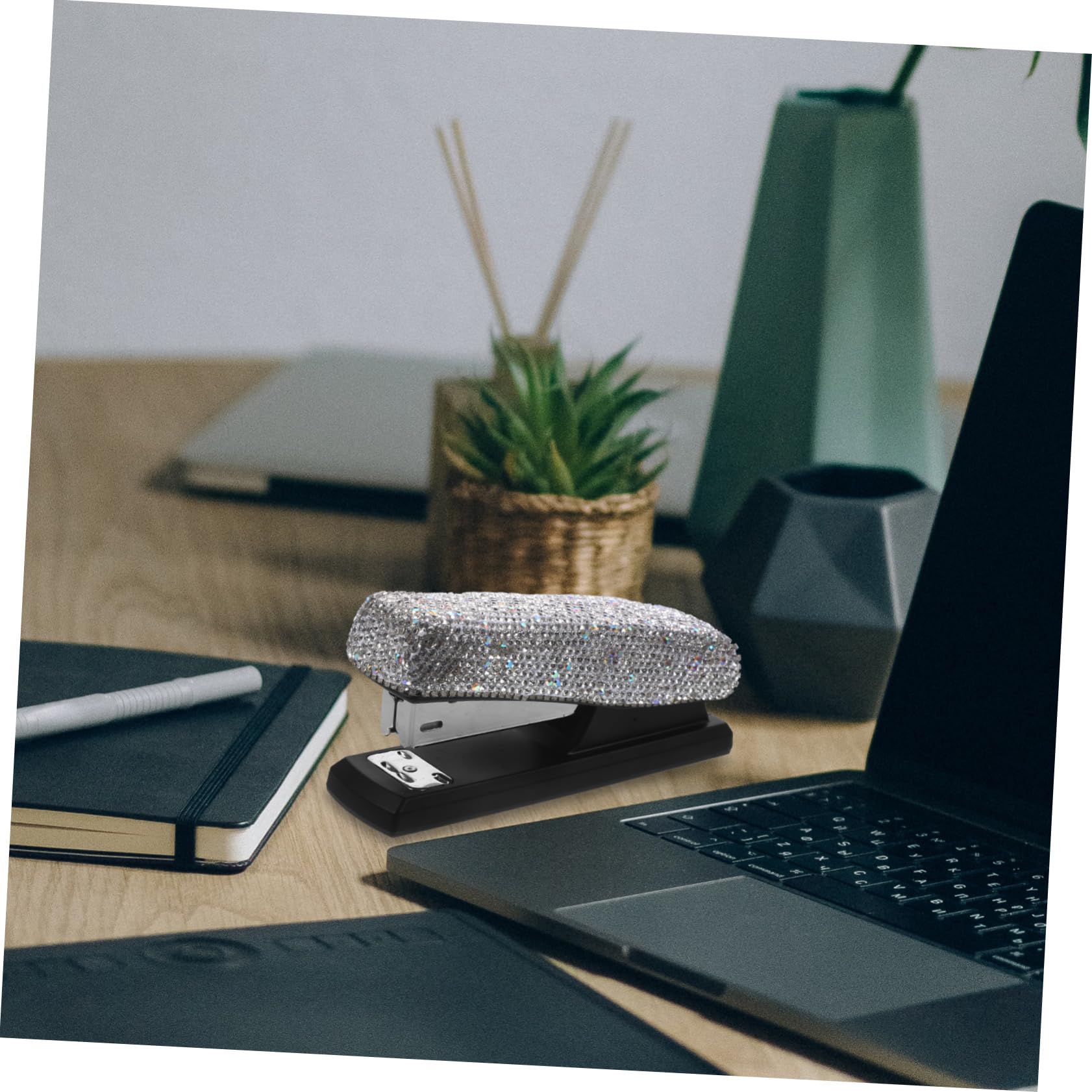 Artibetter 4 Sätze Diamond Heftler Produkt Hefter Schreibtisch Bürowefter Heftklammern Standard Ergonomisch Desktop Buchheime Strasssteine
