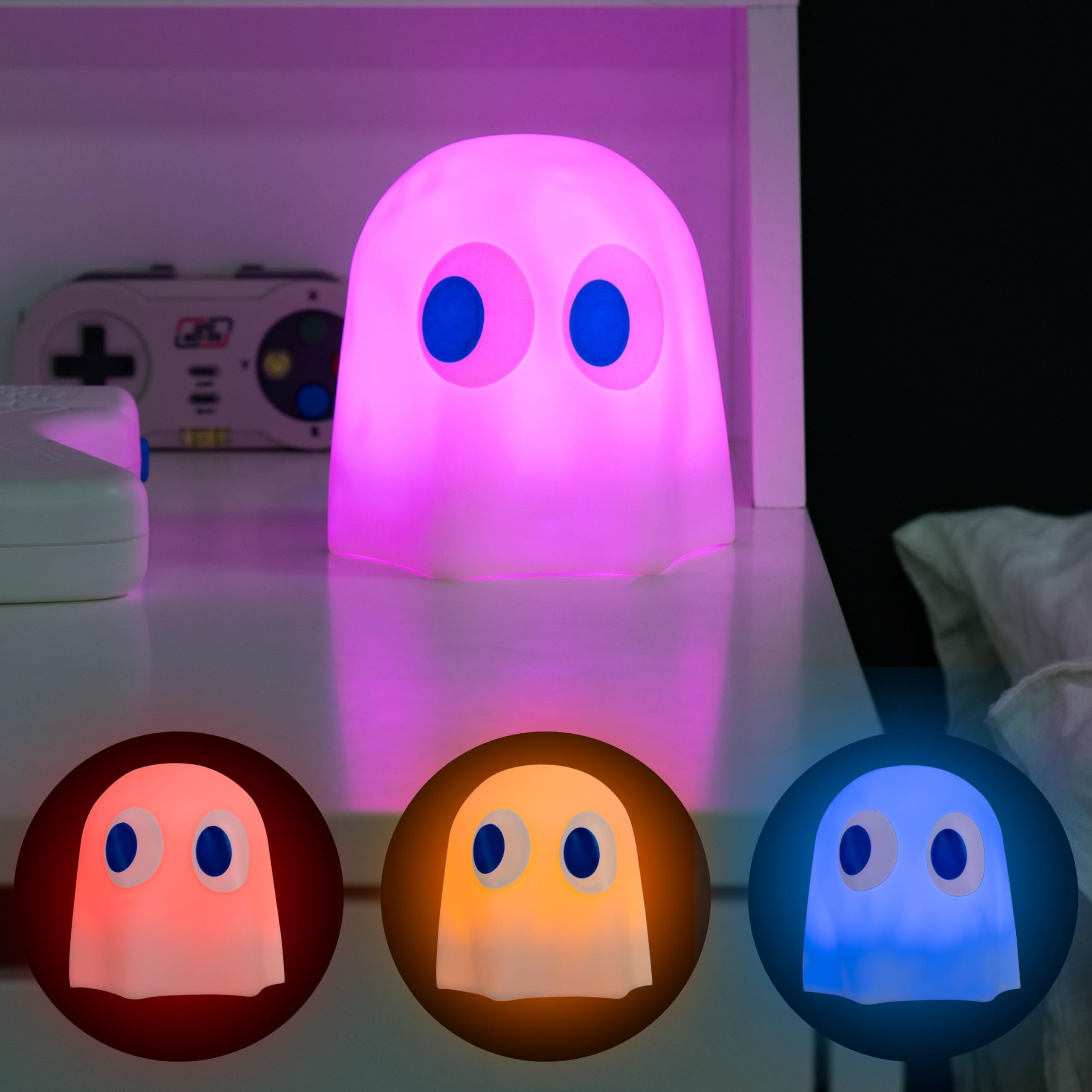 Pac-Man Colour Changing Ghost Mood Light. Touch & Squeeze Sensitive 3D Silicone Lamp. 9.9cm Tall. Battery Powered. Officially Licensed Pac-Man Merchandise. — view 8