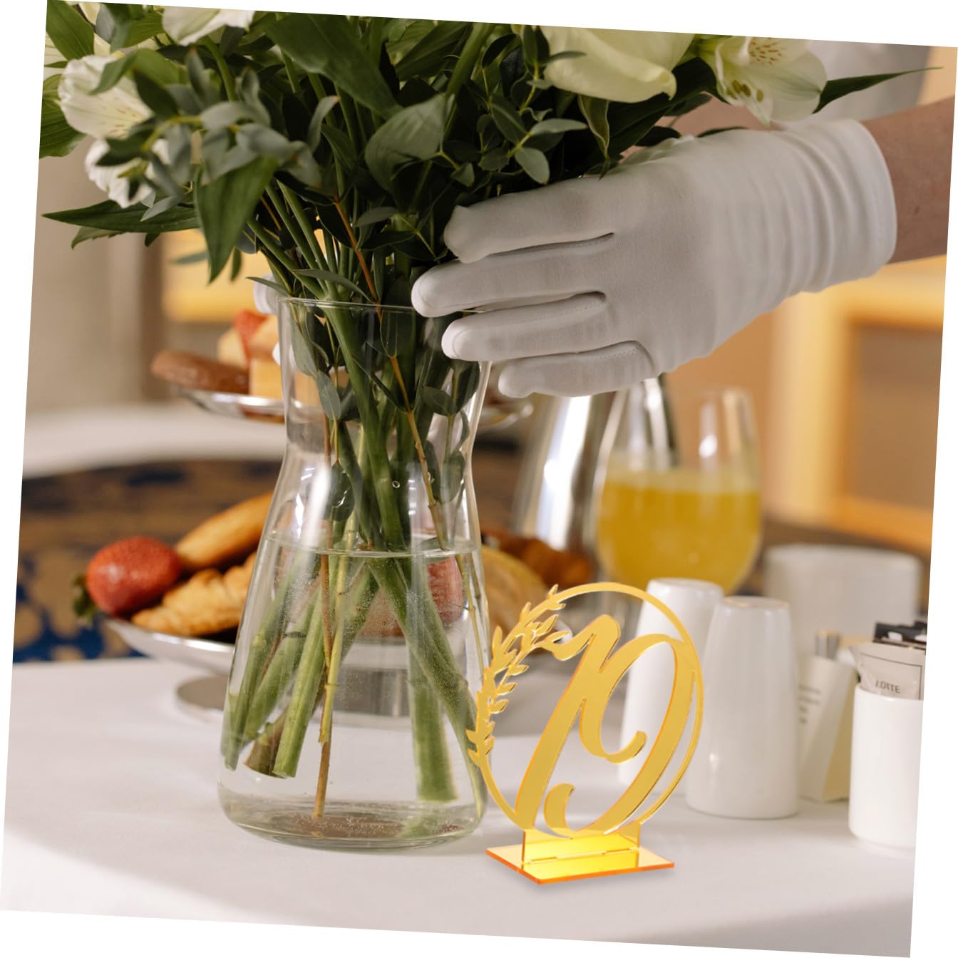 CANIGHT Números de Mesa para Boda 1-20 en Acrílico Dorado 3.94x4.13 Pulgadas Base Resistente para Decoración de Eventos y Fiestas Elegantes