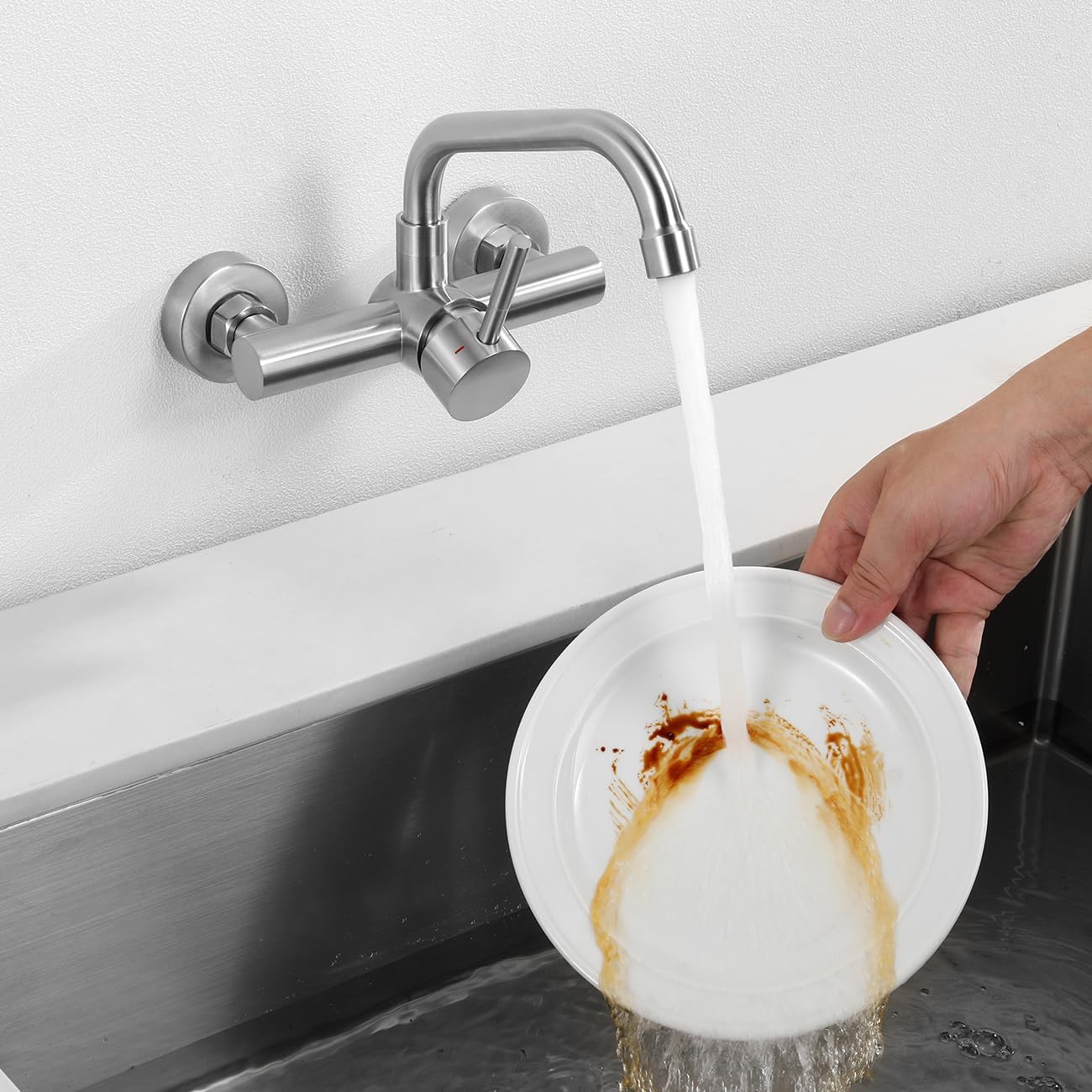 Grifo Cocina de Pared 15cm, Grifería de Fregadero Mural Giratorio a 360​°, Mezclador Monomando de Acero Inoxidable 304, Aireador Extraíble, Agua Fría y Caliente, Cepillado