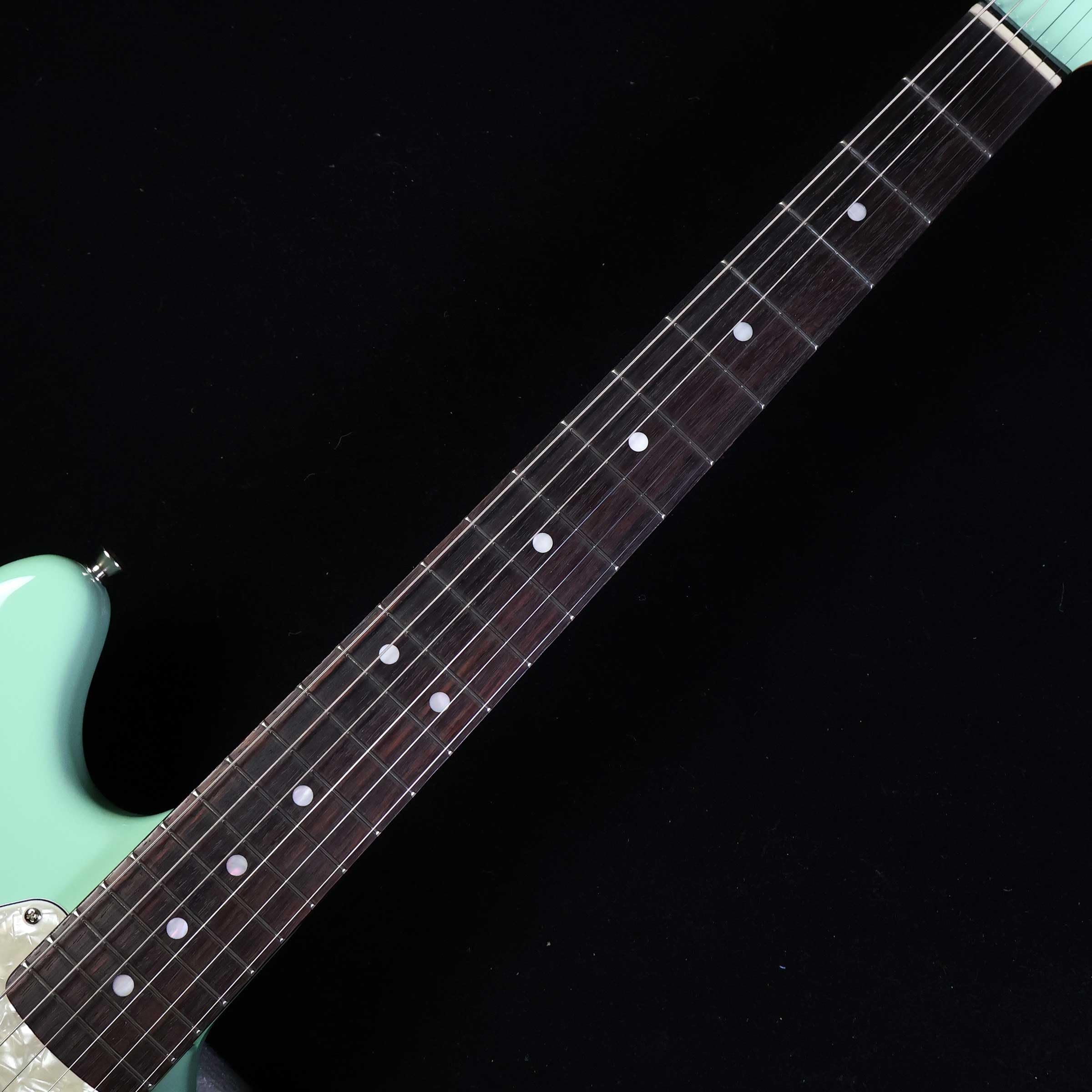 Amazon | Fender Made in Japan Traditional 60s Mustang Rosewood