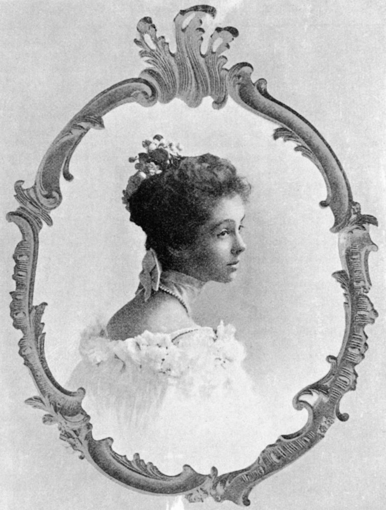 Consuelo Vanderbilt N(1877-1964) 9Th ss Of Marlborough Photographed At The Time Of Her Marriage 1895 In New York To The Duke Of Marlborough Poster Print by (18 x 24)