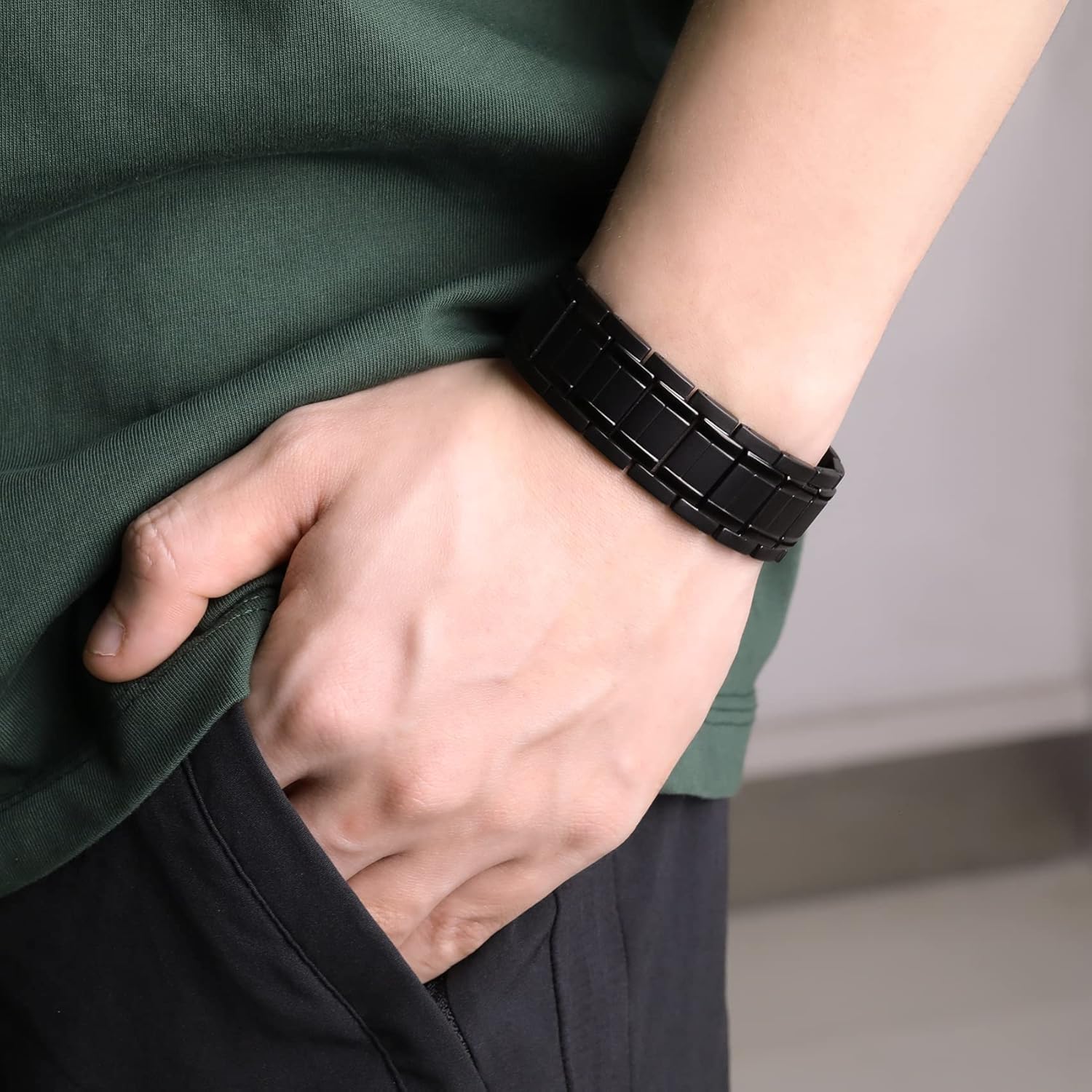 Feraco Lymph Detox Magnetic Bracelets for Men Triple Strength for Arthritis Pain & Carpal Tunnel Relief Pure Titanium Magnetic Therapy Bracelet with 3X Strong Magnets & Folding Clasp (Black) : Health & Household