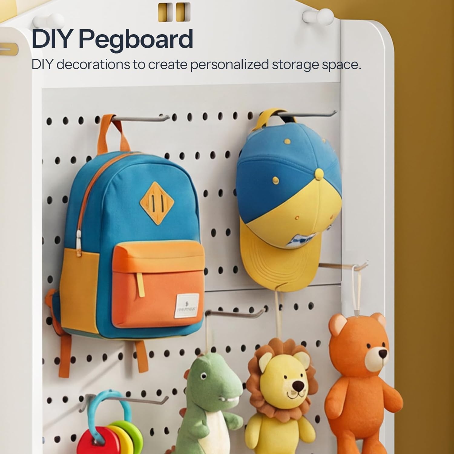 HOOBRO Kids Bookshelf, 4-Tier Behind The Door Bookshelf, Wall Mount Book Shelf with DIY Pegboard and 5 Hooks, Wooden Kids Bookcase Storage Rack for Kids Room, Bedroom, Nursery, White WW192CW01
