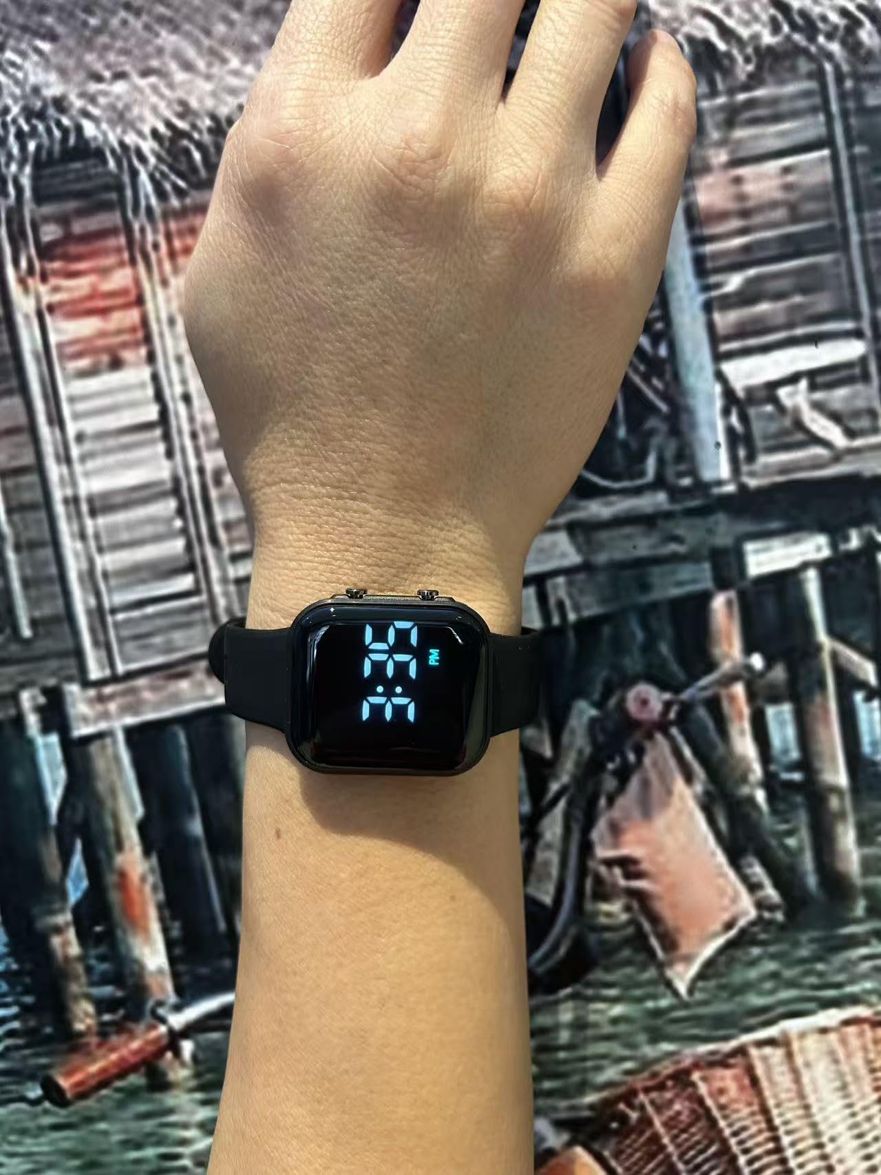 Montre avec alarme vibrante, bracelet d'apprentissage de la propreté, montre rechargeable avec minuterie et 15 alarmes quotidiennes