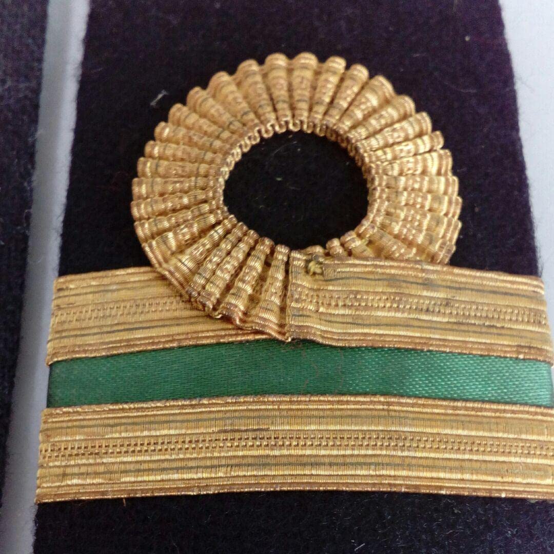 旧日本軍　軍隊物　蔵出し　肩章　略綬　当時物 旧日本軍 軍隊物 蔵出し 肩章 略綬 当時物 - メルカリ