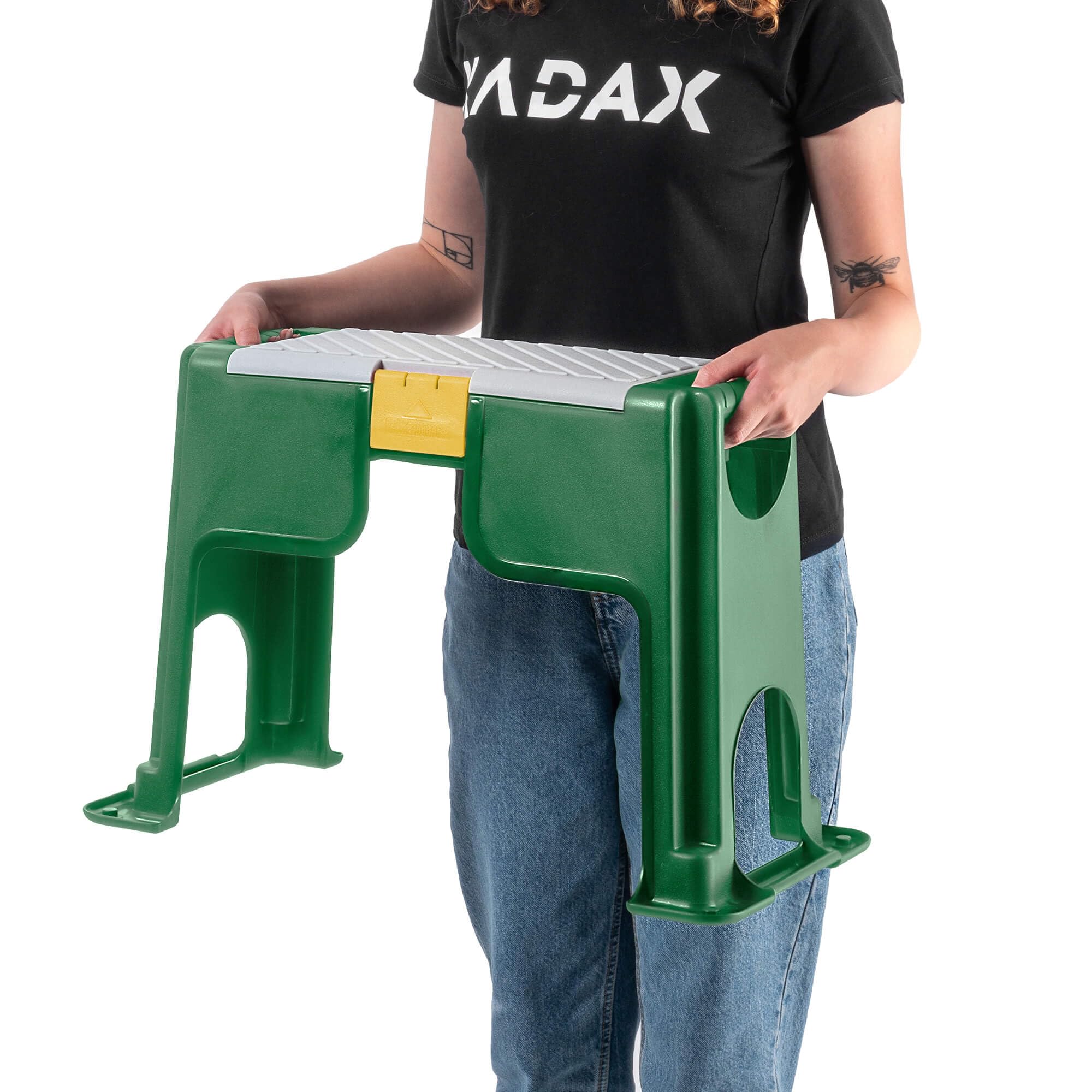 KADAX - Tabouret de jardin, 56,5 x 28 x 37 cm, Agenouilloir pour les travaux de jardin, Tabouret et marchepied 2 en 1 en polypropylène robuste, Tabouret de travail stable pour le jardin (Vert)