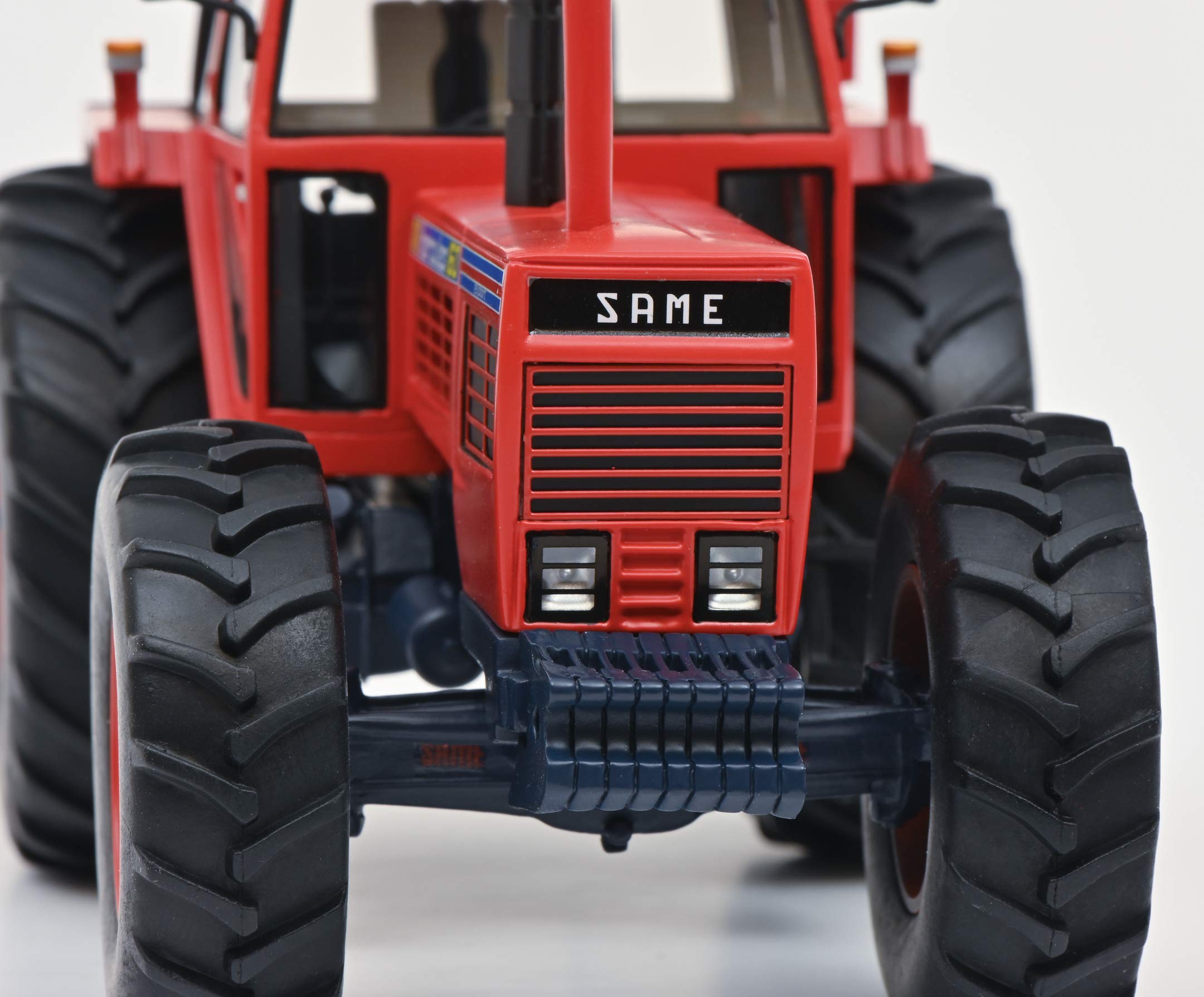 Schuco Same Hercules 160 450910300 Tractor Model Car 1:32 Scale