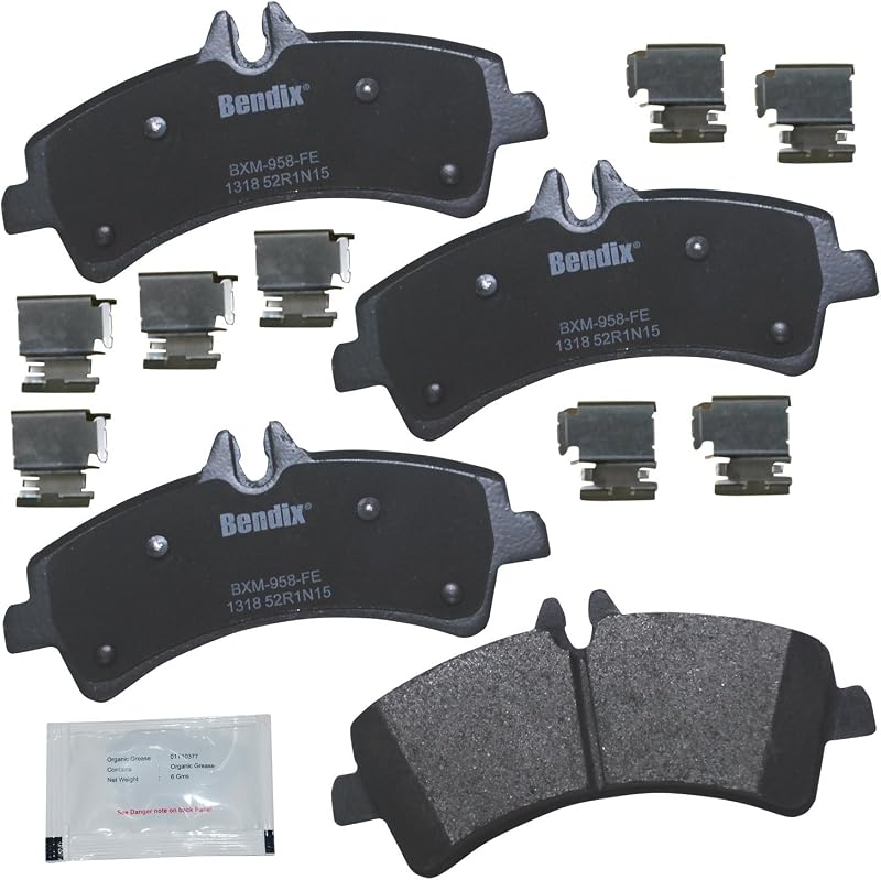 Pastilhas de freio traseiras semimetálicas Bendix Priority 1 CFM1318 para Dodge Sprinter 3500, Freightliner Mercedes-Benz Sprinter e Volkswagen Crafter Van