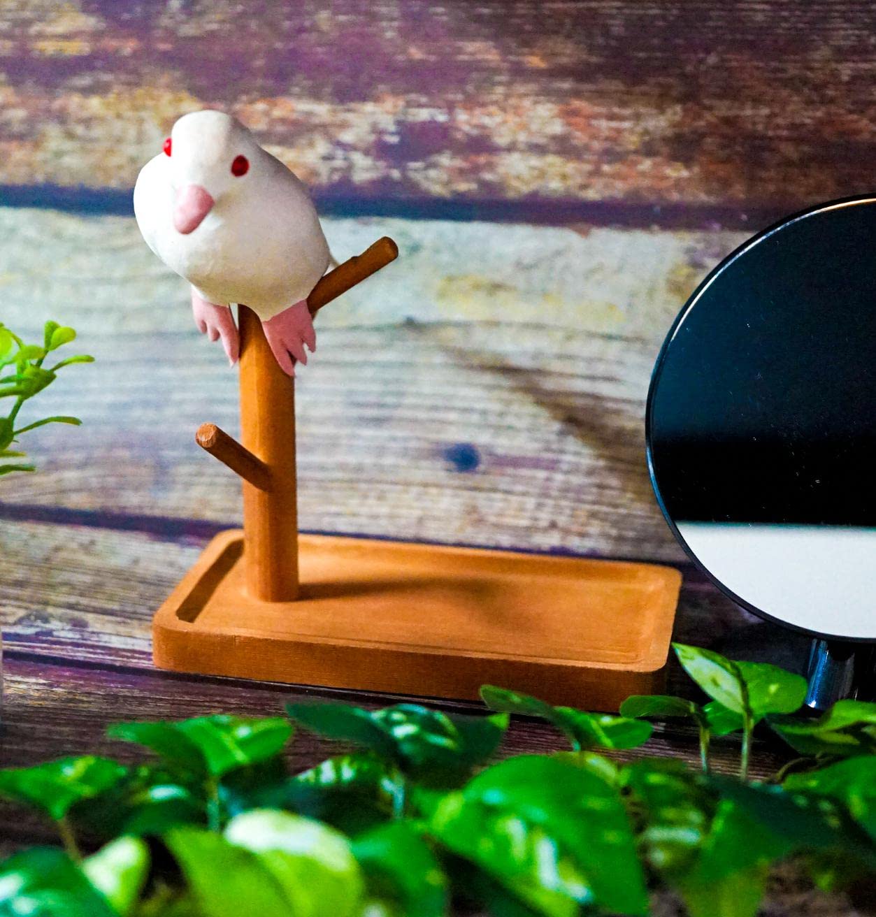 種明かし】マジックの王道！ハト出しマジックなど全2種類の簡単手品を紹介