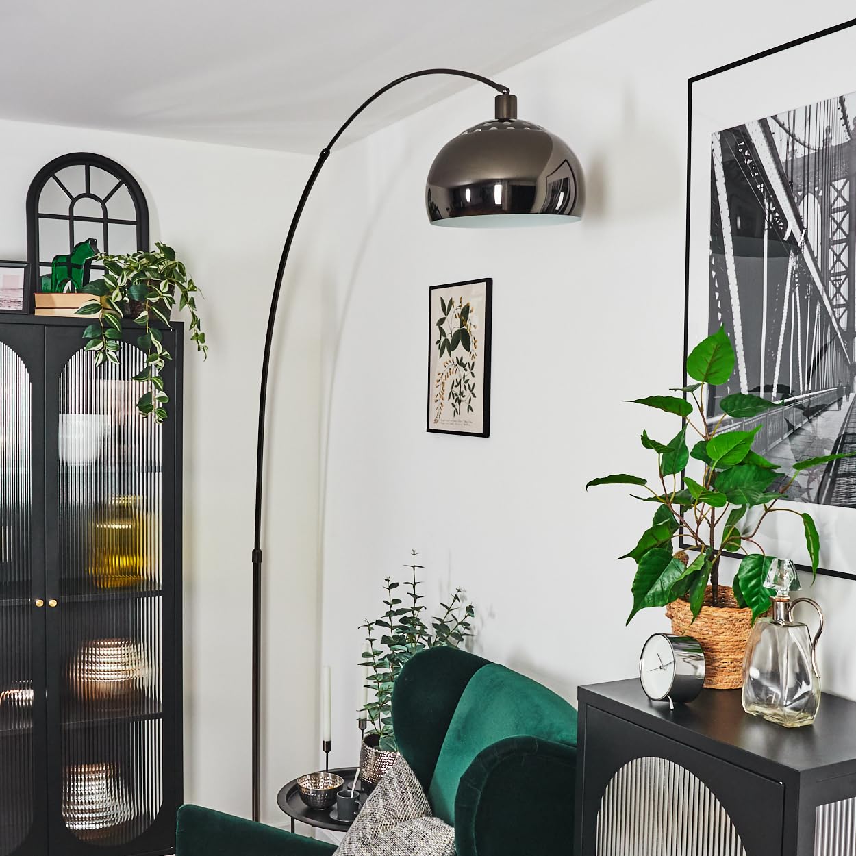 HOFSTEIN Stehleuchte Baloca, Stehlampe aus Metall in Schwarz/Chrom/Rauch/Weiß mit Marmorfuß, verstellbare Leuchte im Vintage-Design, Lichteffekt u. Fußschalter, E27, Wohnzimmer, Schlafzimmer, Büro