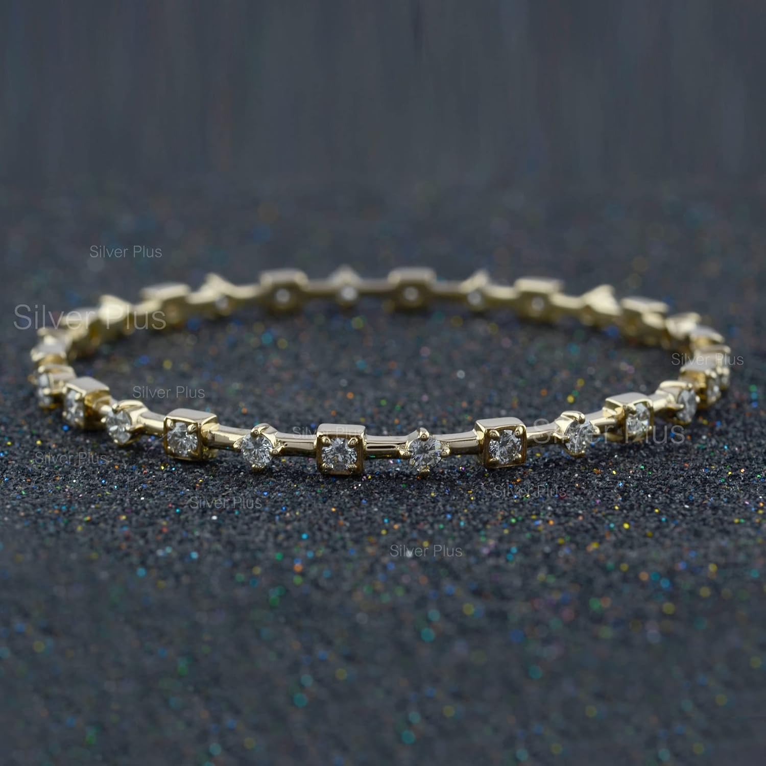 Natural SI Clatity G-H Color Diamond Pave Solid 18K Yellow Gold Minimalist Station Bangle Bracelet Jewelry