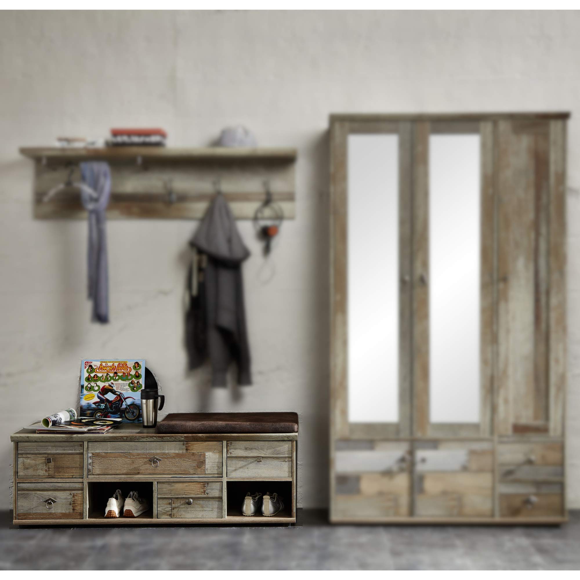 Stella Trading Bonanza Vintage Schuhbank mit Sitzfläche in Driftwood Optik - bequeme Retro Sitzbank mit Stauraum für Ihren Flur - 130 x 47 x 40 cm (B/H/T)