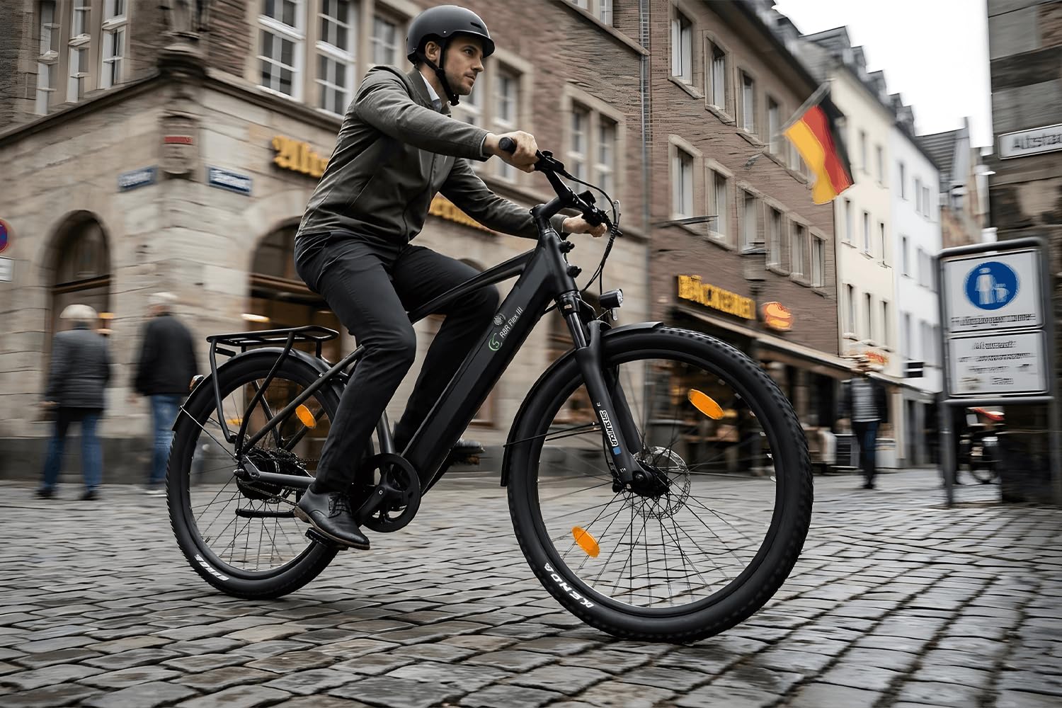 R8R Flex III e-bike da trekking 27,5", batteria 522 Wh, autonomia fino a 150 km in modalità ECO, motore BAFANG, trasmissione a cinghia Gates Carbon Drive, portapacchi robusto