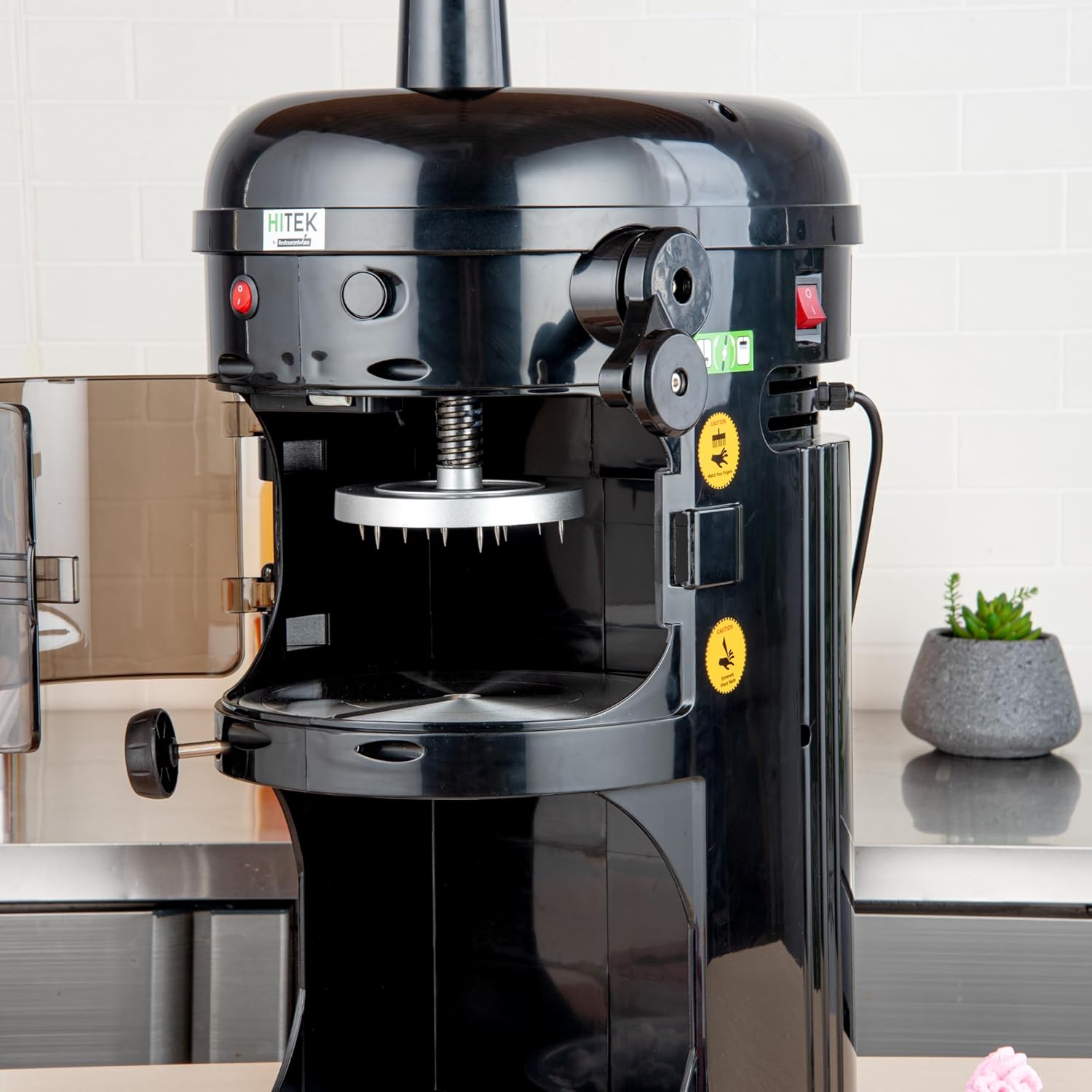 Restaurantware Snow Cone Machine 1 Count 16.535 x 12.205 x 24.016 Inches Plastic Ice Shaver Ice Crusher Aluminum Blade Shaved Ice Maker Black