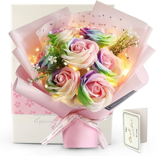 Amazon Rerxn ソープフラワー 花束 ブーケ 造花 薔薇 バラ 石鹸フラワー お花 ギフト 母の日のプレゼント 敬老の日 還暦祝い 記念日 開店祝い 結婚祝い お見舞い 送別会 退職祝い 誕生日プレゼント女性 人気 など適切 メーセージカード付き 桜色 Led 花束