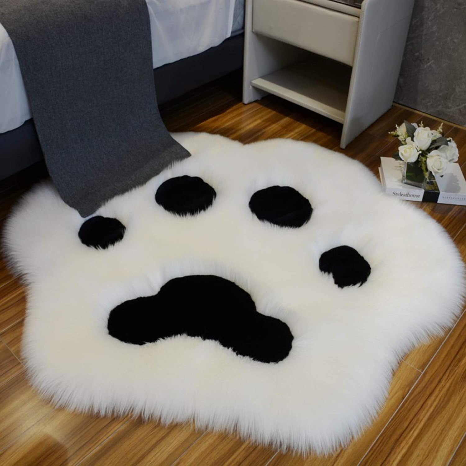 Modern Soft Indoor Shaggy Fur Area Rug, Furry Rugs for Girls Boys Room, Fluffy Anti-Skid Shaggy Area Rugs, Fluffy Floor Carpet, for Bedroom Livingroom Decorative 2'x1'7”