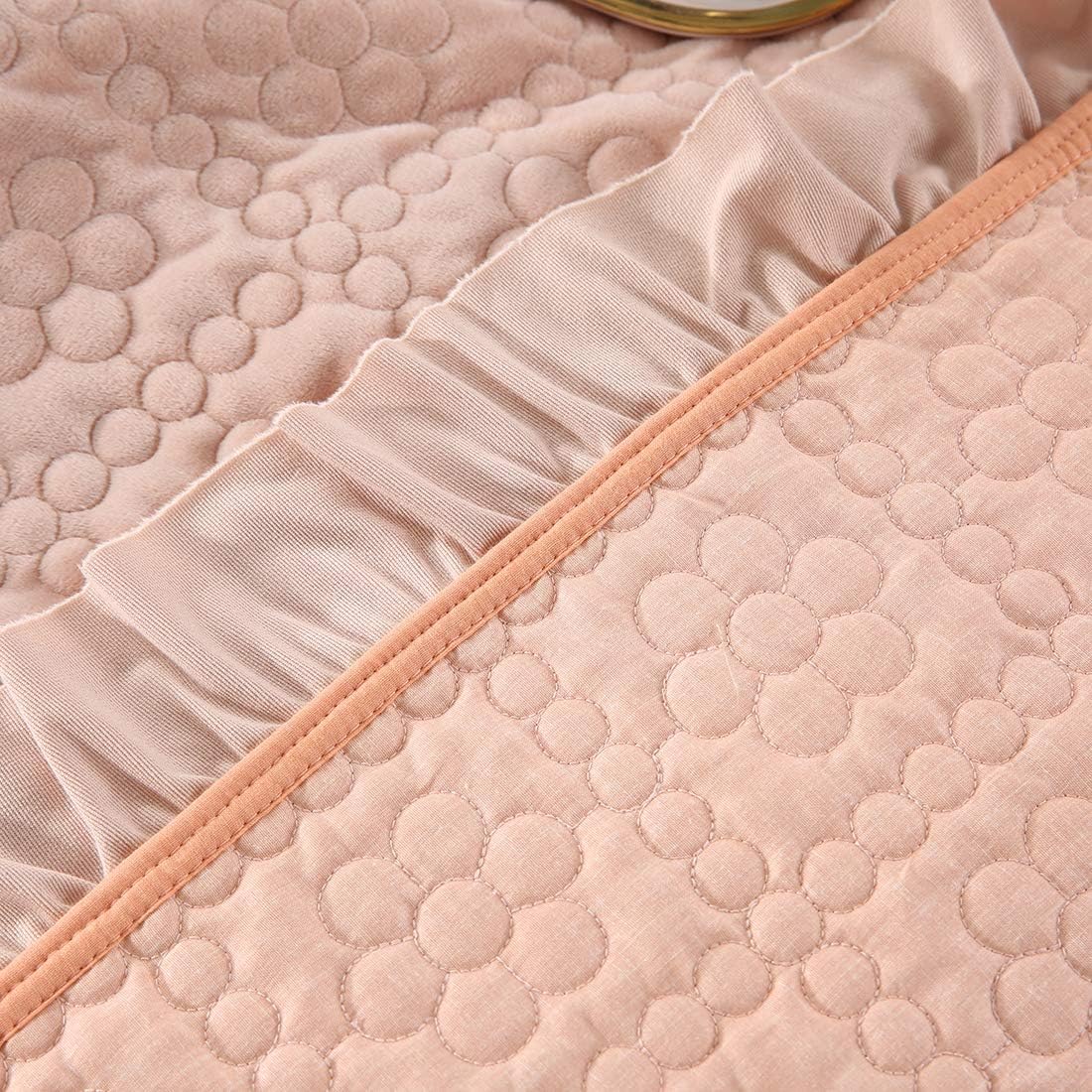 vctops Floral Pattern Velvet Quilt Set with Ruffles 3-Piece Full Size Super Soft Warm Plush Reversible Bedspread Coverlet (Full,Pink)