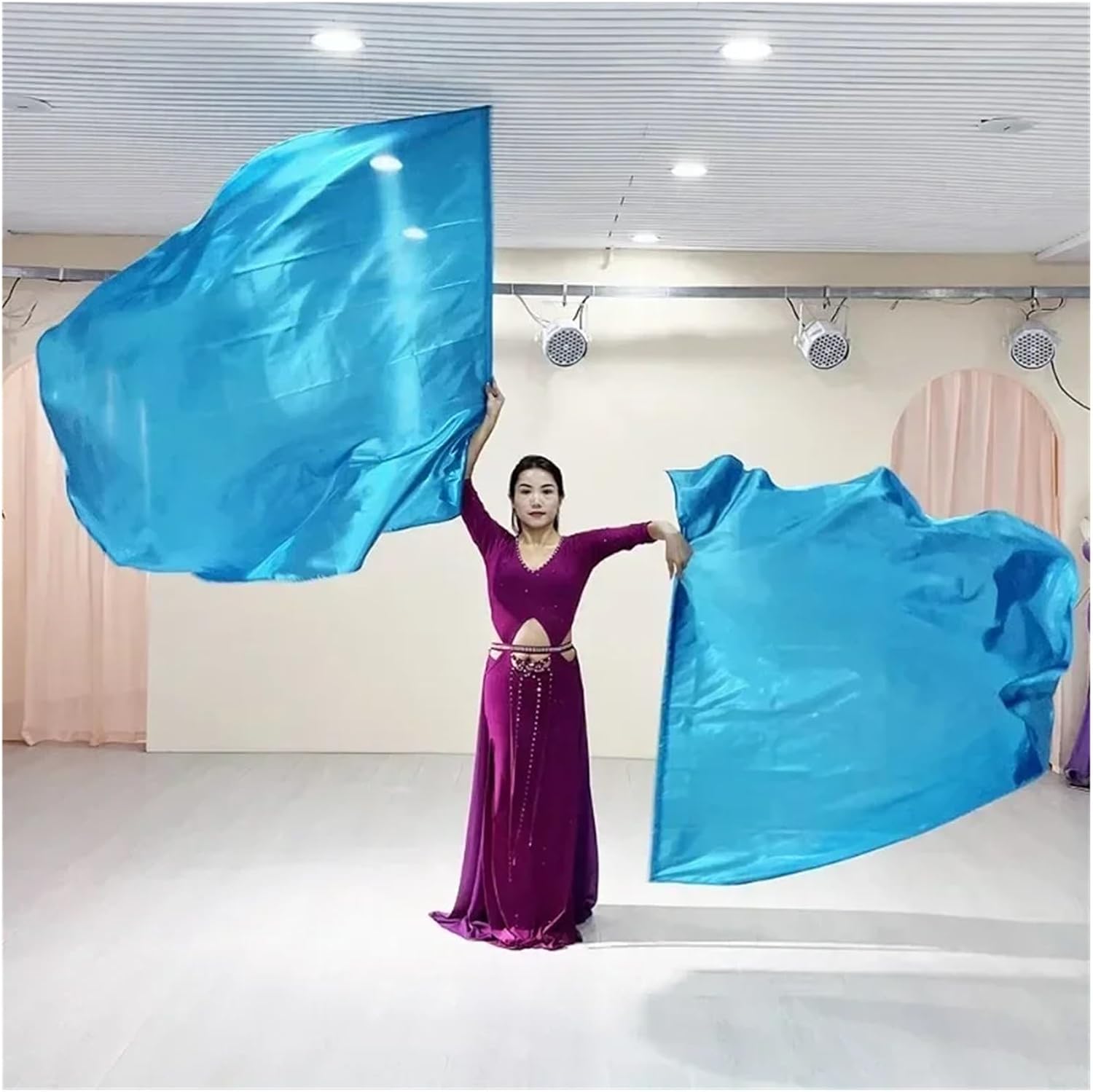Elegant Fan Props Necessary For Sports Events And Eye-catching Dance Suitable for belly dancing